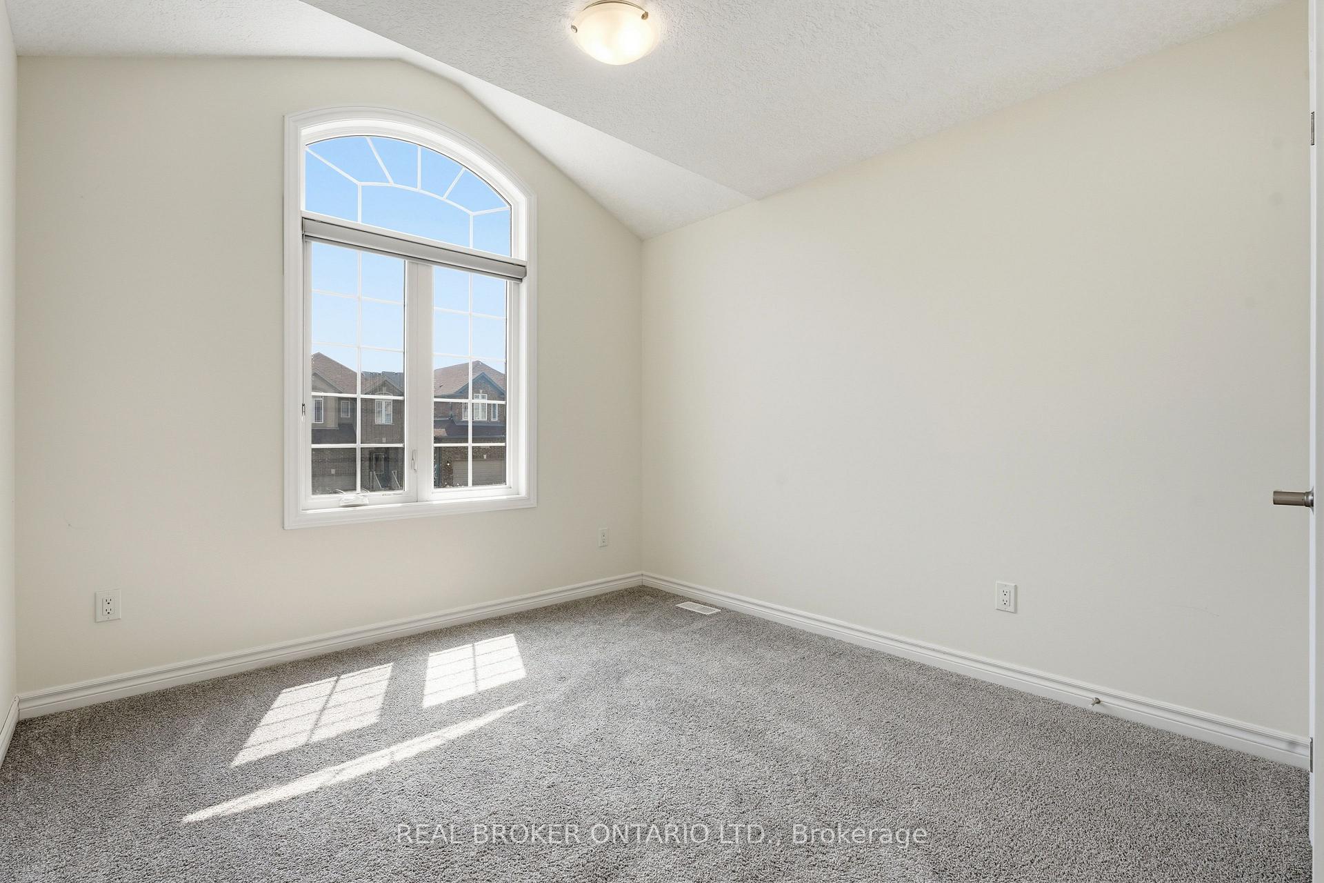 Photo 21 of 359 Beechdrops Drive, Waterloo, Columbia Forest/Clair Hills — HOMEH