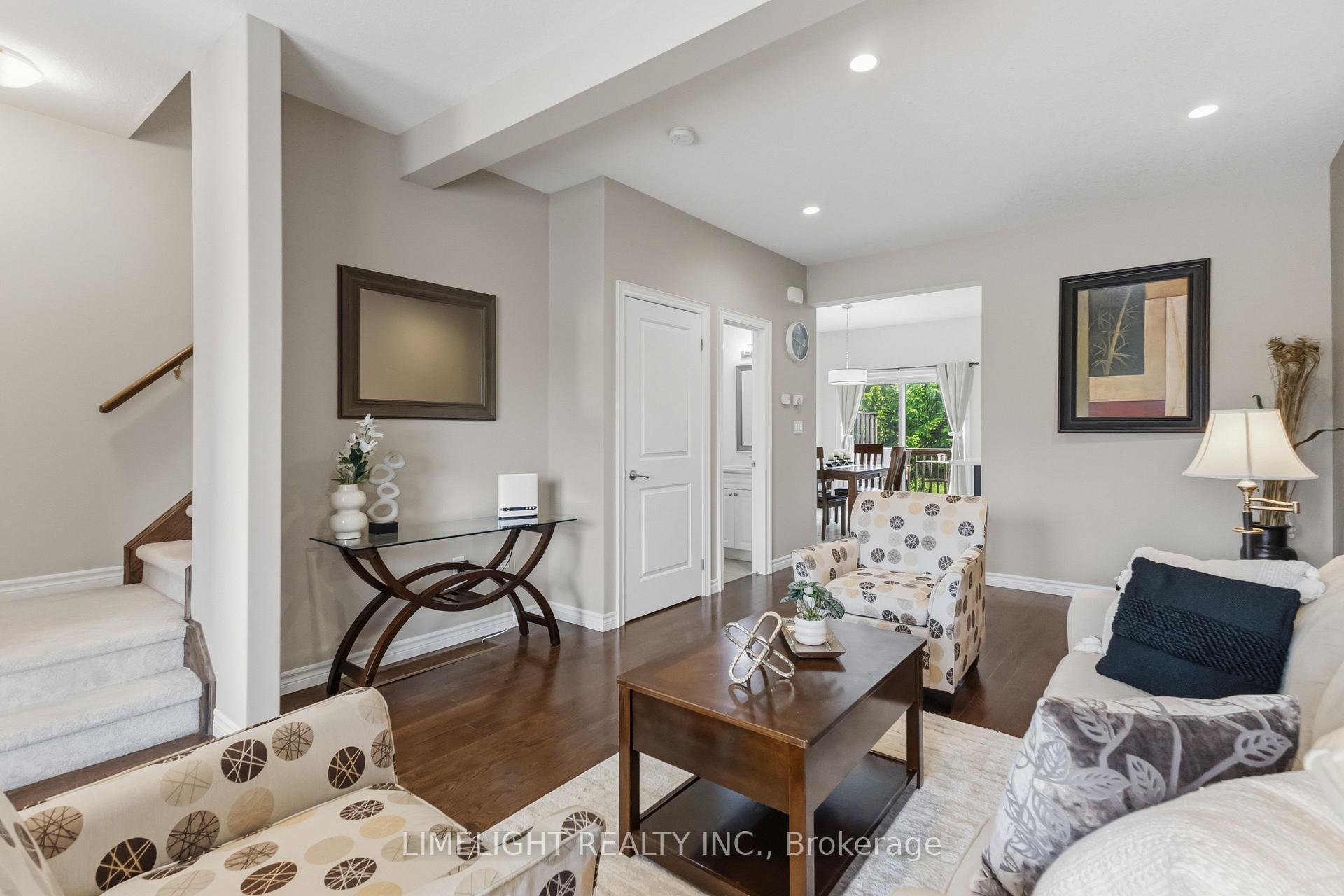 Photo 7 of Unit 218, 3320 Meadowgate Boulevard, London, South U — HOMEH