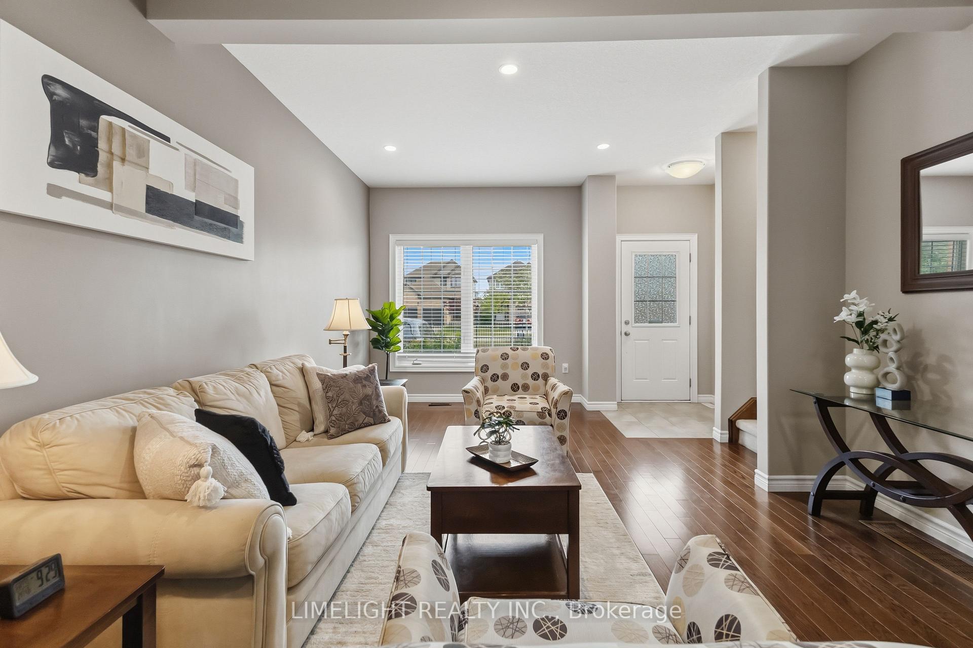 Photo 12 of Unit 218, 3320 Meadowgate Boulevard, London, South U — HOMEH