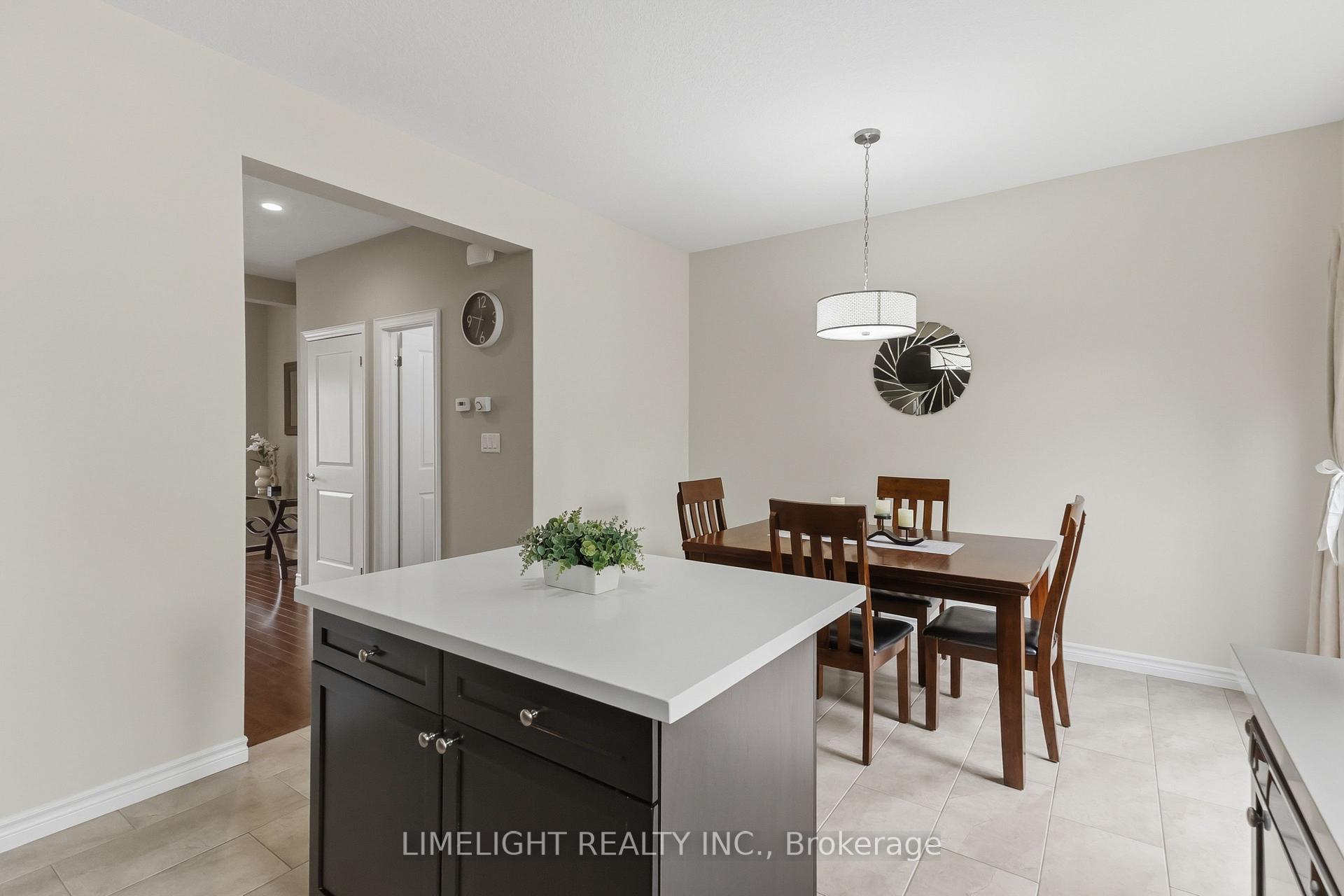 Photo 19 of Unit 218, 3320 Meadowgate Boulevard, London, South U — HOMEH