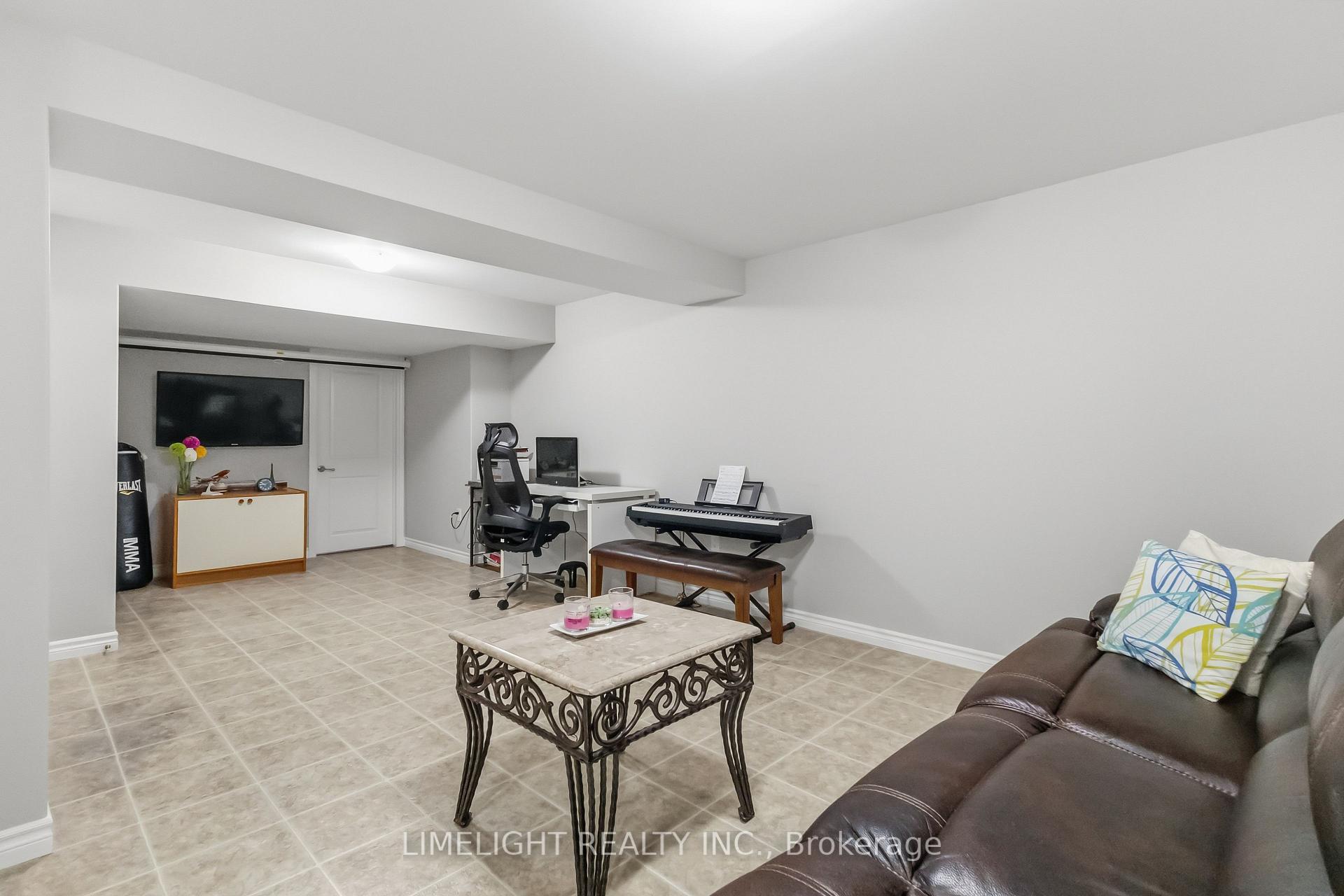 Photo 32 of Unit 218, 3320 Meadowgate Boulevard, London, South U — HOMEH