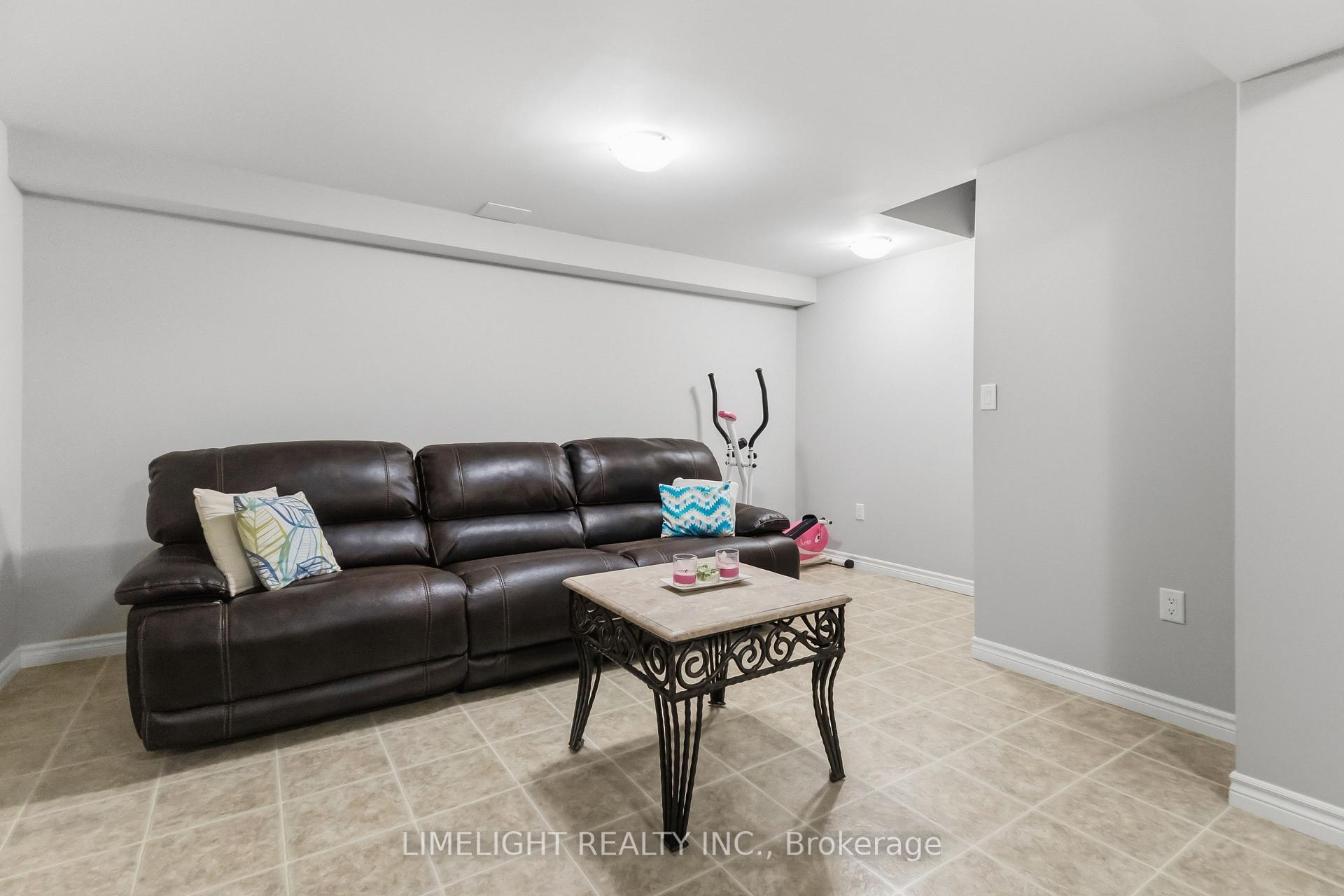 Photo 34 of Unit 218, 3320 Meadowgate Boulevard, London, South U — HOMEH