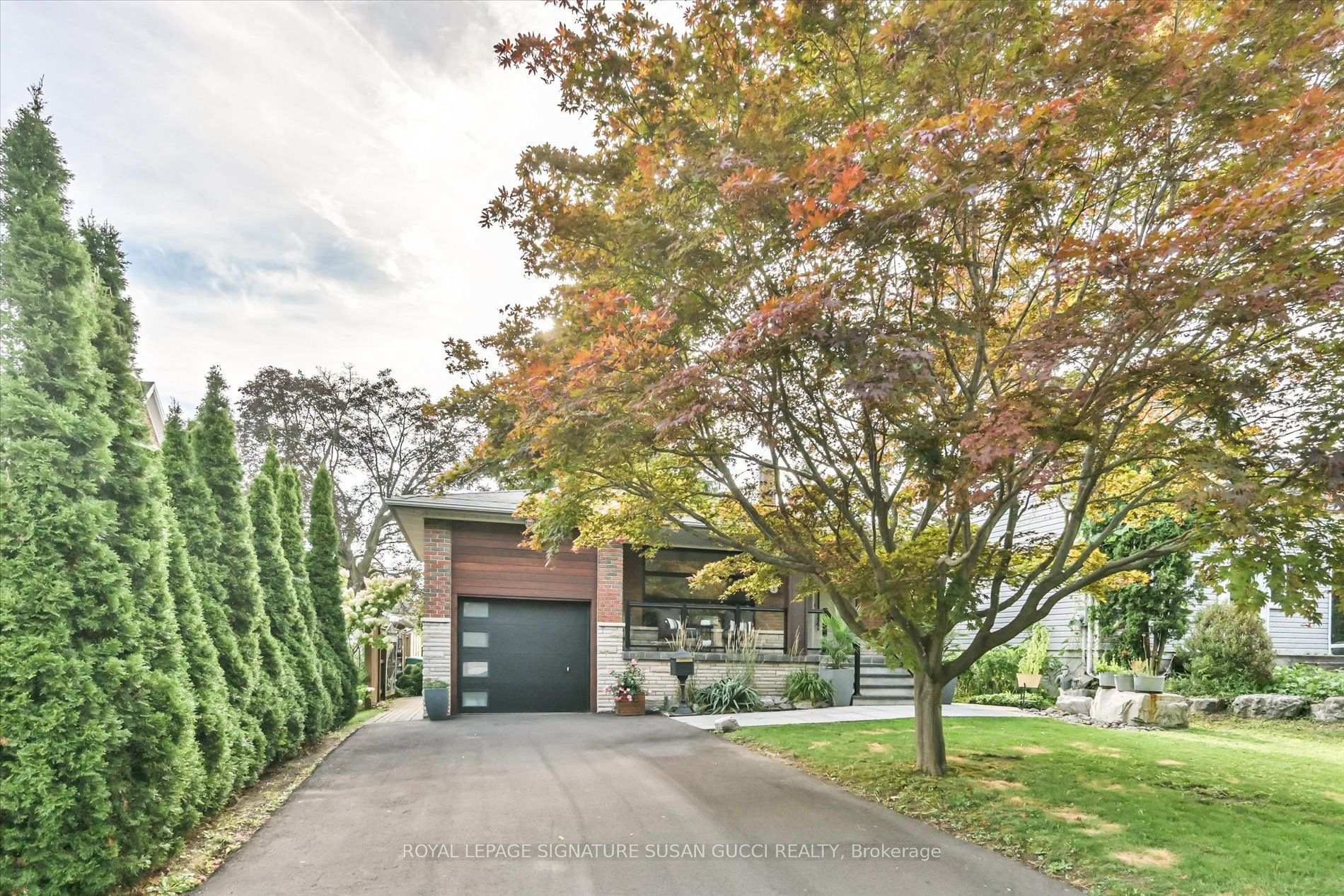 Photo 1 of 16 Squires Avenue, Toronto, O'Connor-Parkview — HOMEH