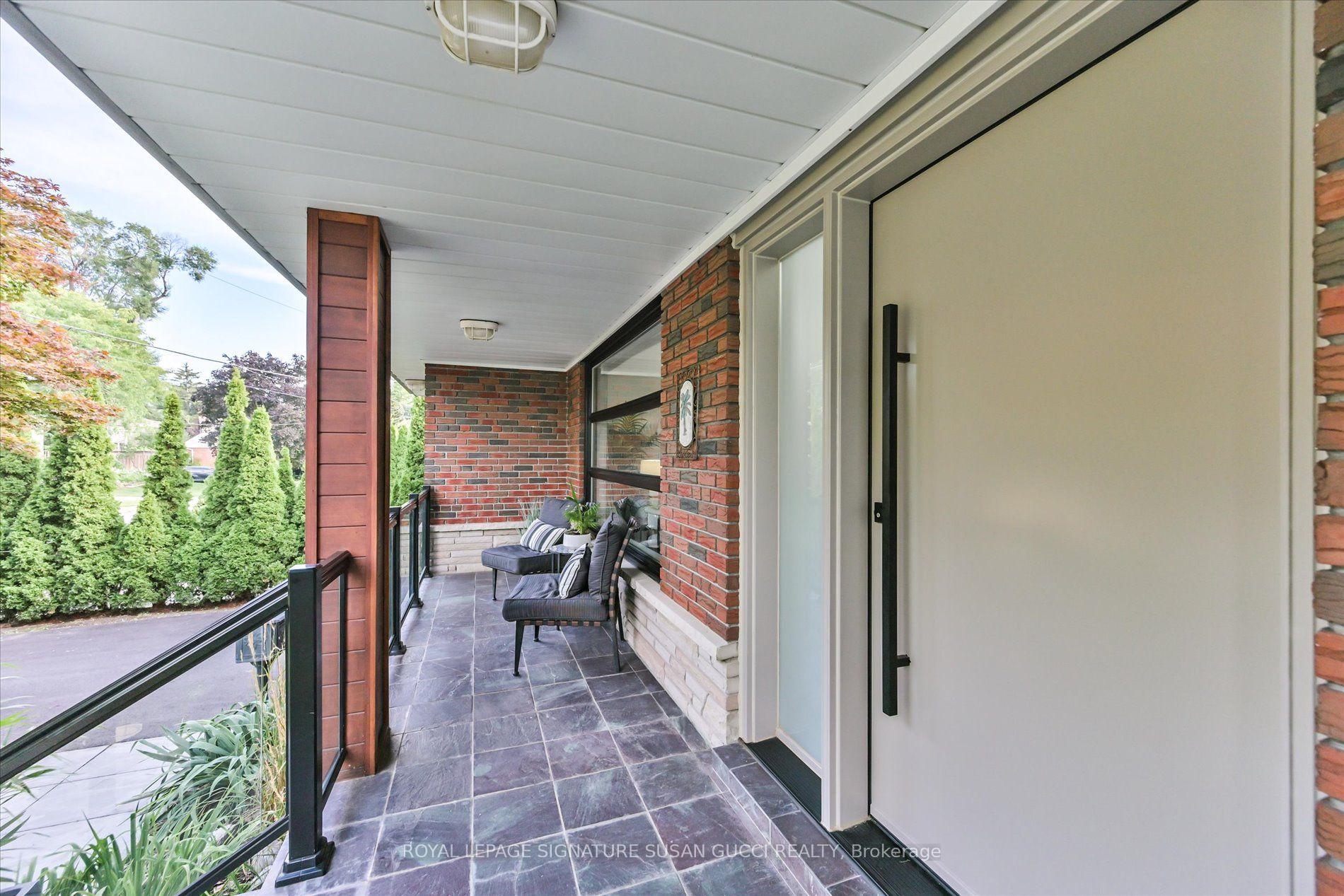 Photo 4 of 16 Squires Avenue, Toronto, O'Connor-Parkview — HOMEH