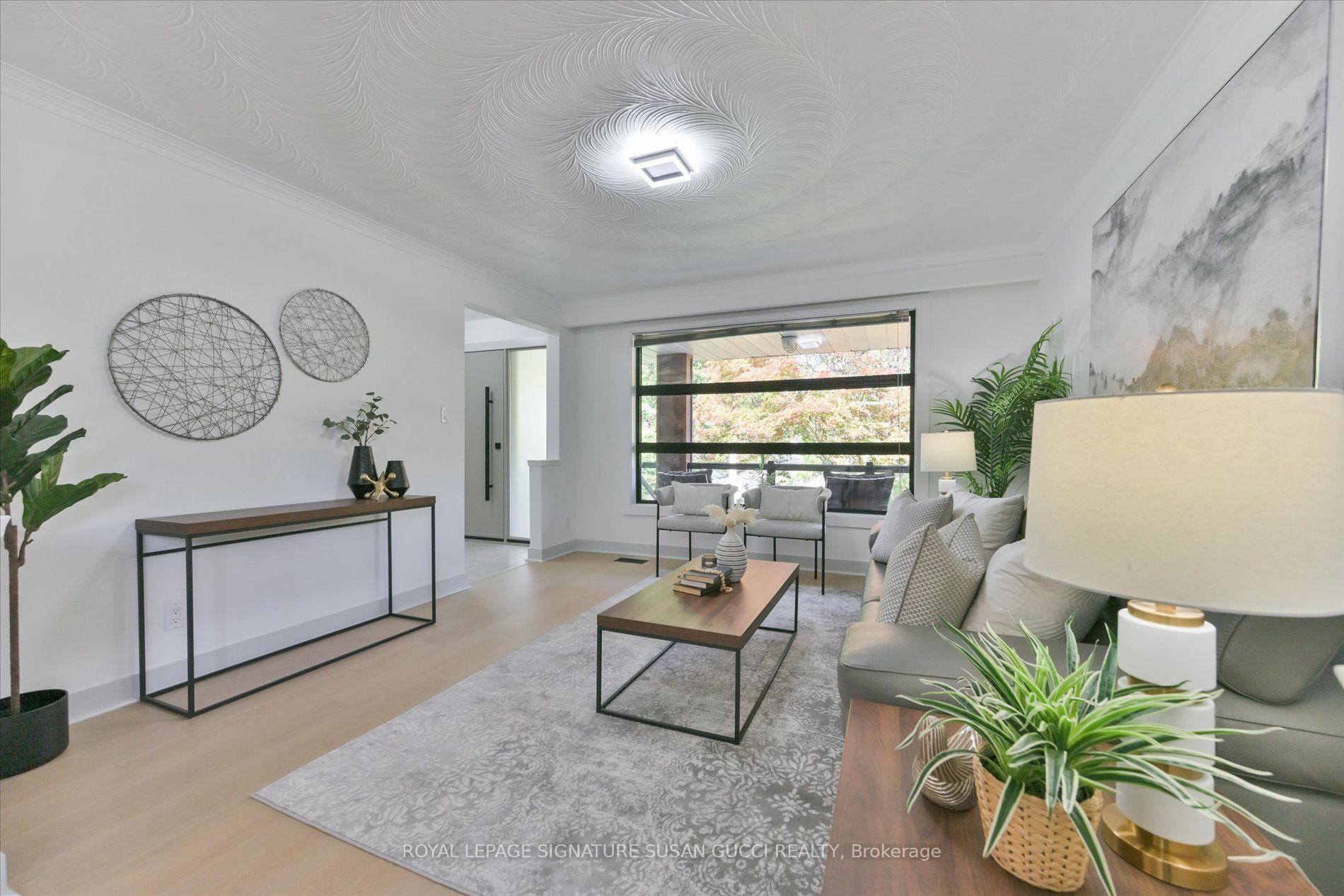 Photo 7 of 16 Squires Avenue, Toronto, O'Connor-Parkview — HOMEH