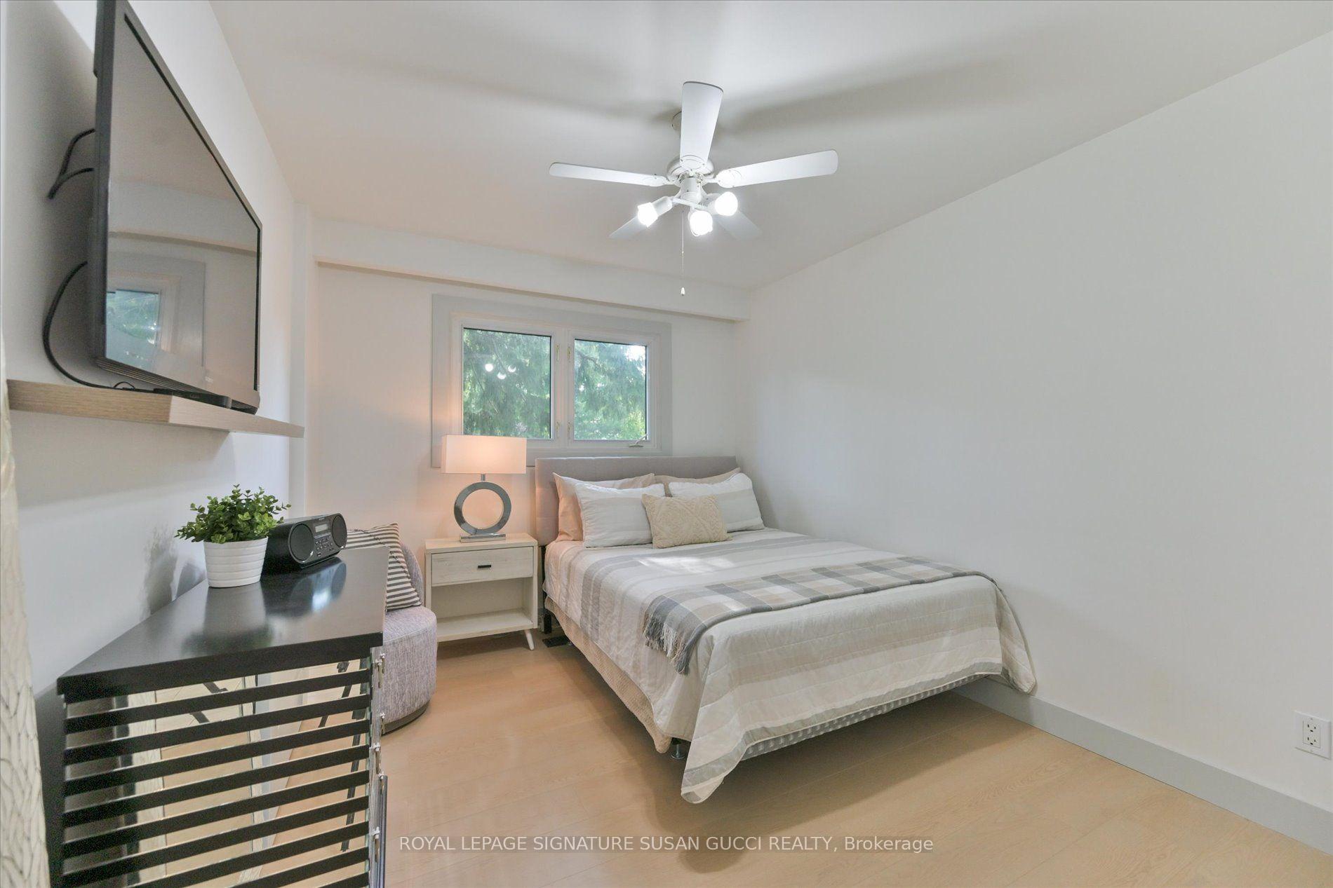 Photo 32 of 16 Squires Avenue, Toronto, O'Connor-Parkview — HOMEH