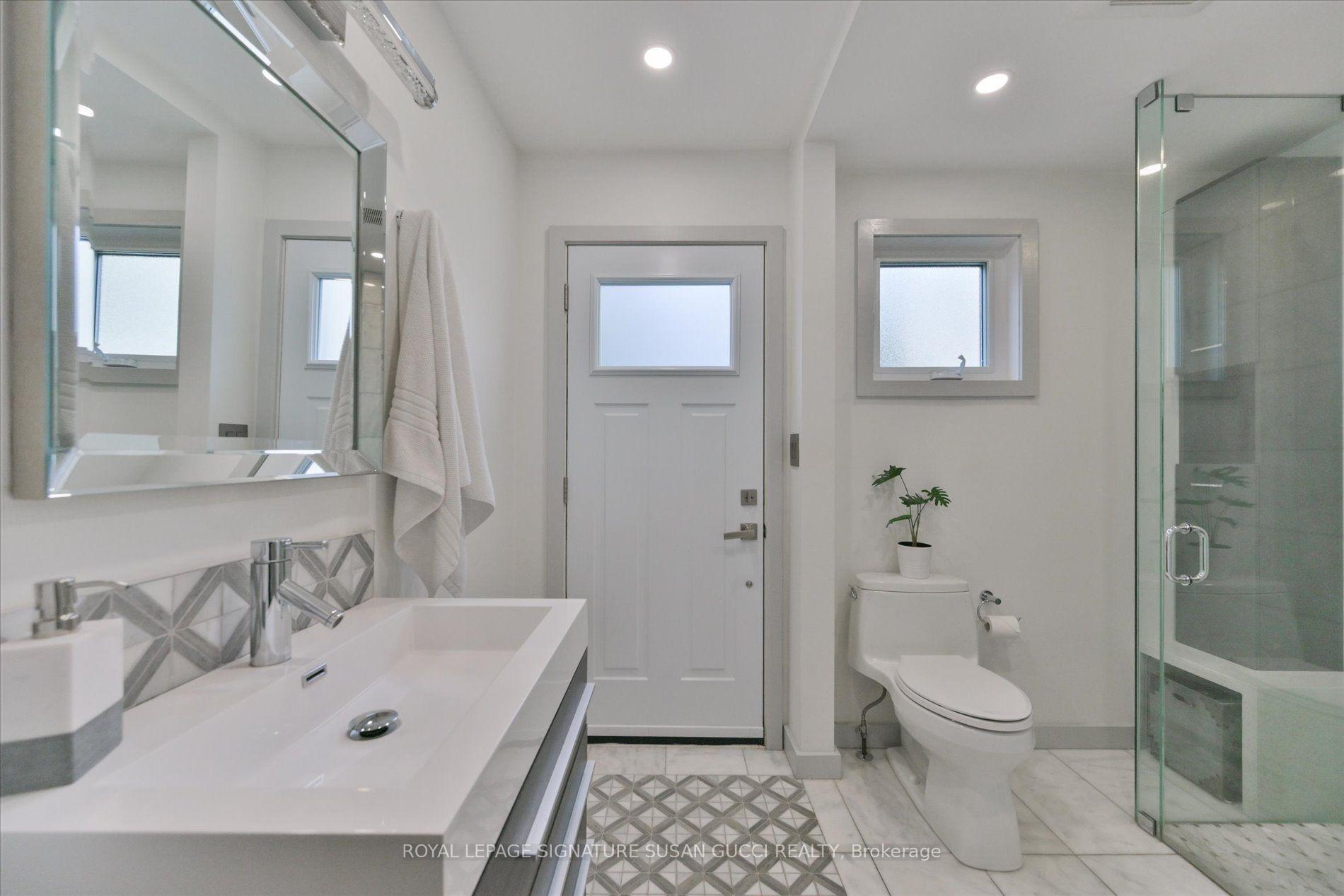 Photo 34 of 16 Squires Avenue, Toronto, O'Connor-Parkview — HOMEH