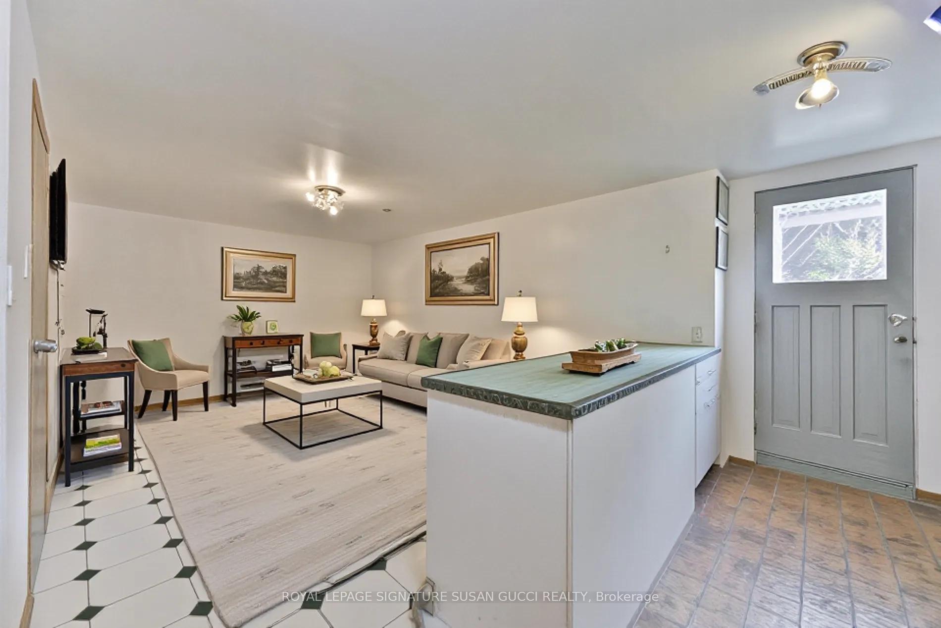 Photo 36 of 16 Squires Avenue, Toronto, O'Connor-Parkview — HOMEH