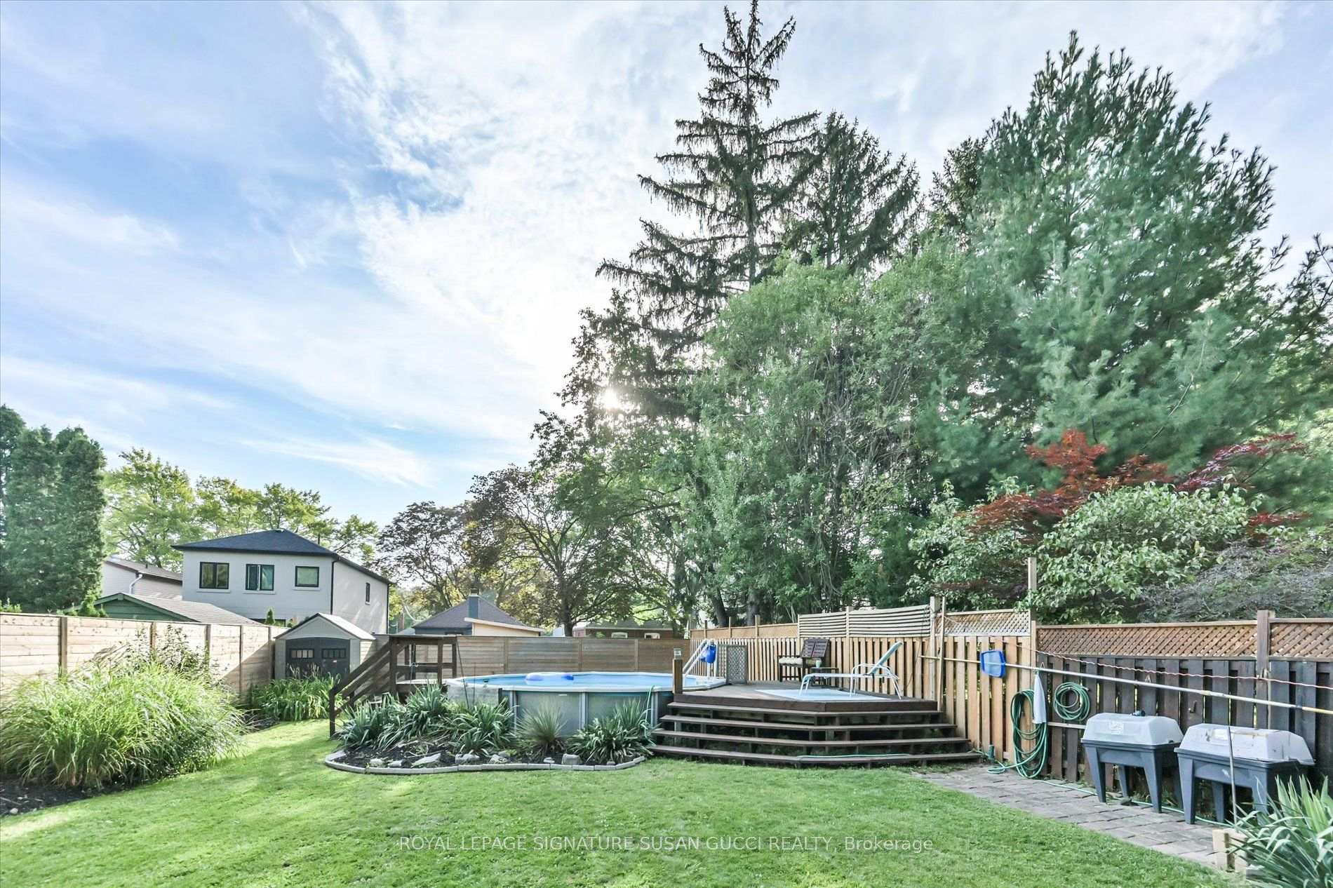 Photo 47 of 16 Squires Avenue, Toronto, O'Connor-Parkview — HOMEH