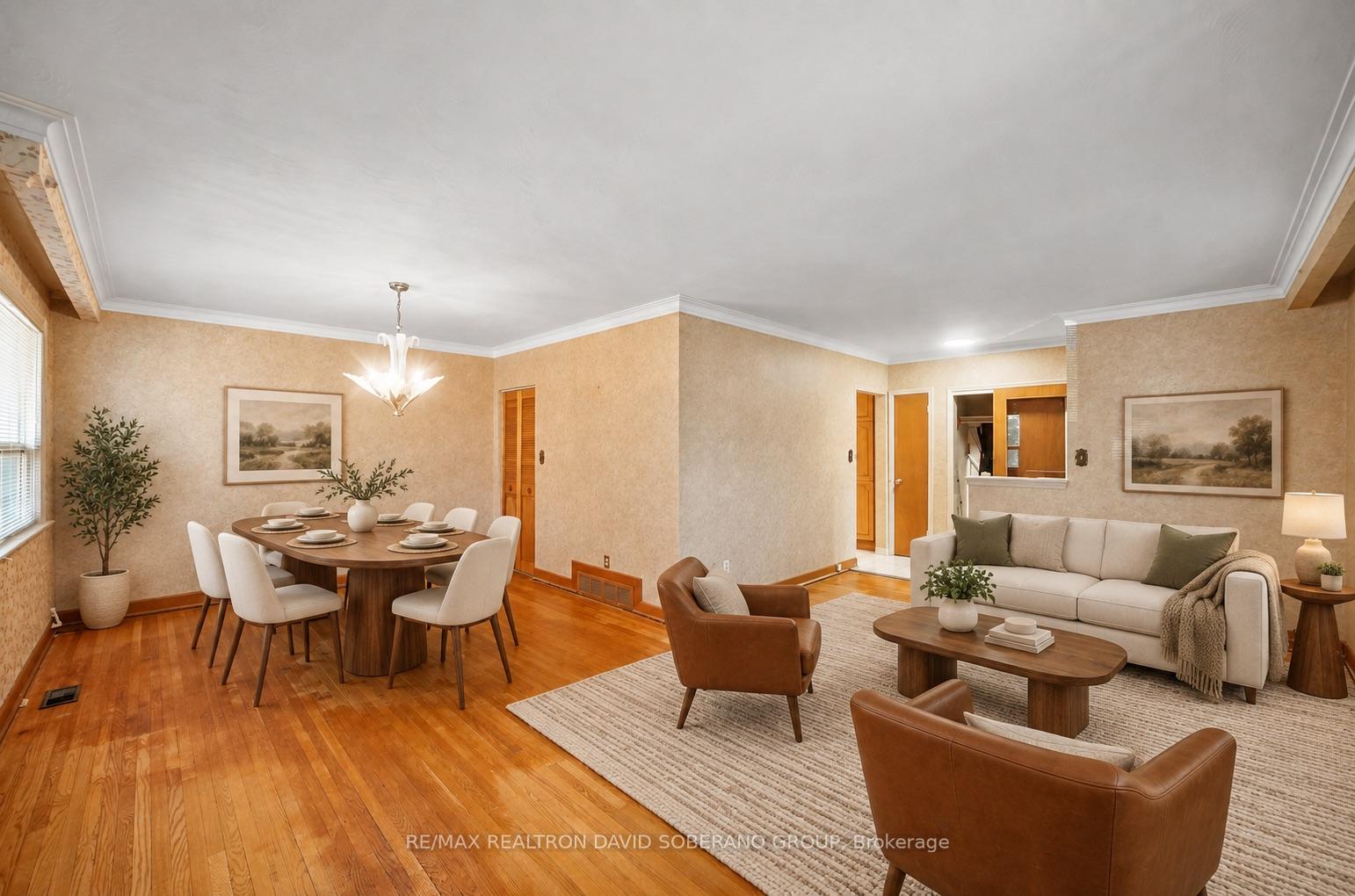 Photo 24 of 44 Kennard Avenue, North York, Bathurst Manor — HOMEH