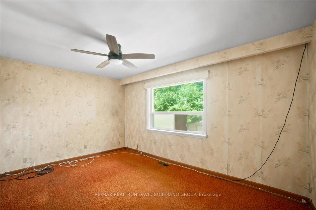 Photo 26 of 44 Kennard Avenue, North York, Bathurst Manor — HOMEH