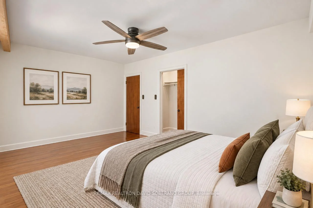 Photo 16 of 44 Kennard Avenue, North York, Bathurst Manor — HOMEH
