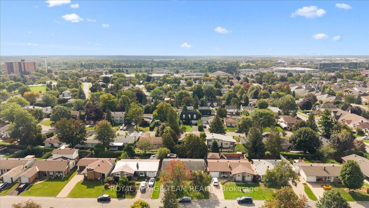 Photo 59 of 1844 Greenacre Crescent, Ottawa, Beacon Hill South — HOMEH