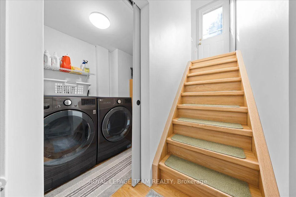 Photo 7 of 1844 Greenacre Crescent, Ottawa, Beacon Hill South — HOMEH