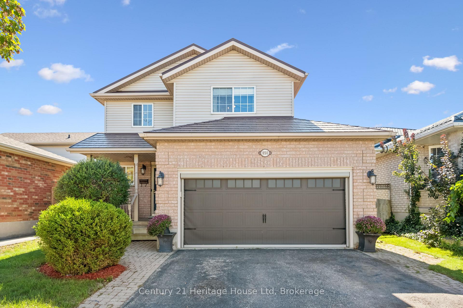 Photo 4 of 850 Paisley Road, Guelph, Willow West/Sugarbush/West Acres — HOMEH