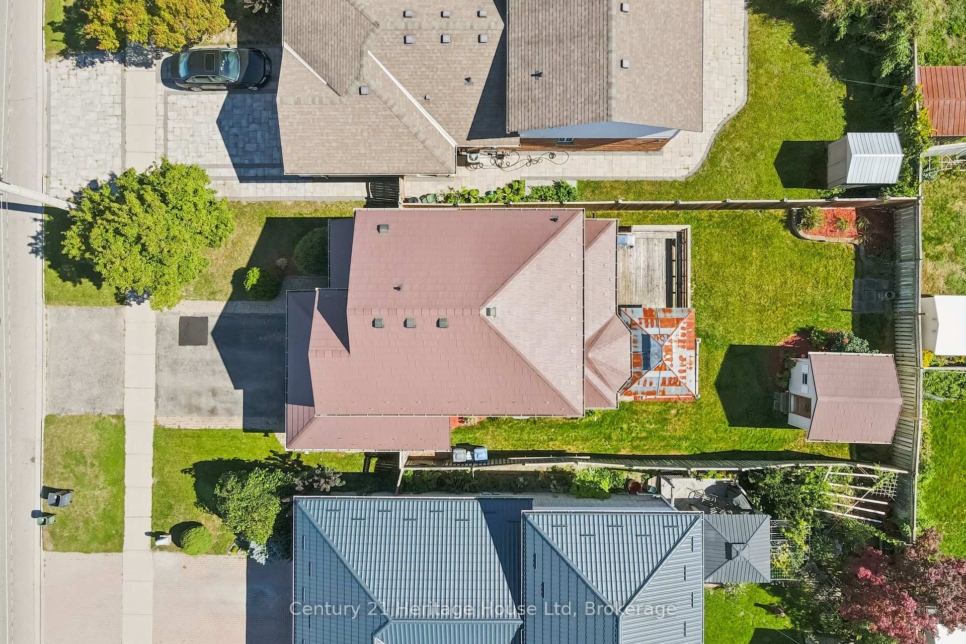 Photo 6 of 850 Paisley Road, Guelph, Willow West/Sugarbush/West Acres — HOMEH