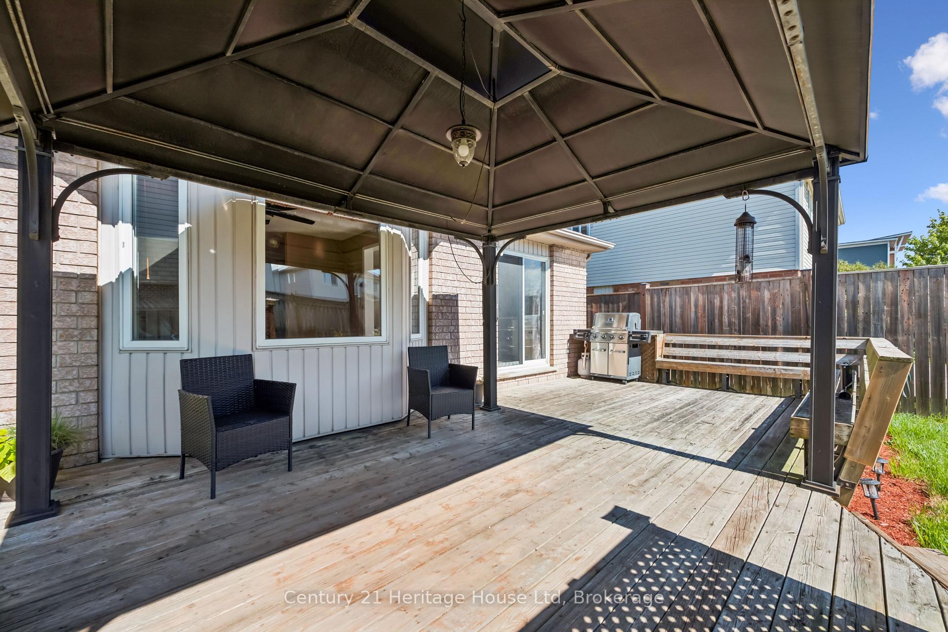 Photo 36 of 850 Paisley Road, Guelph, Willow West/Sugarbush/West Acres — HOMEH