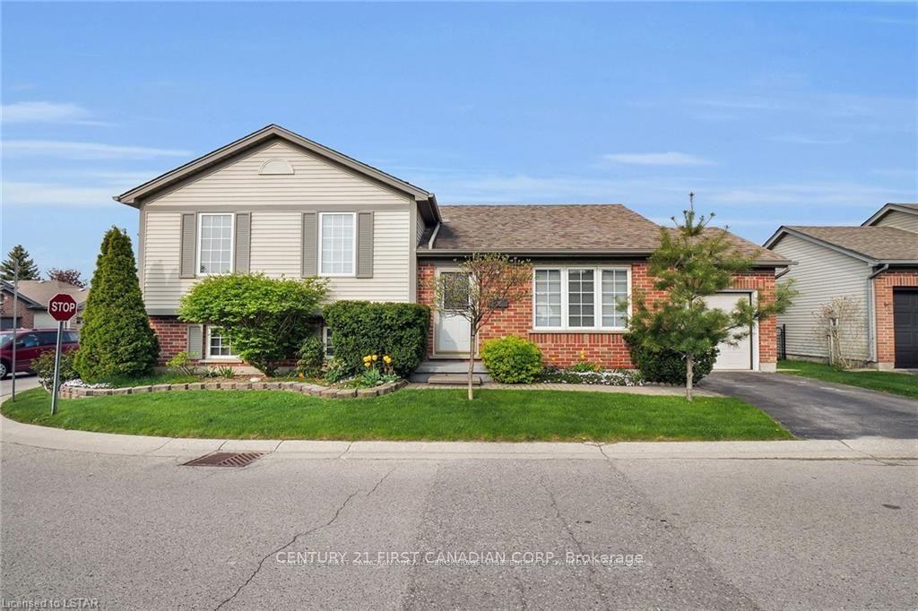 Photo 3 of Unit 44, 335 Lighthouse Road, London, South U — HOMEH