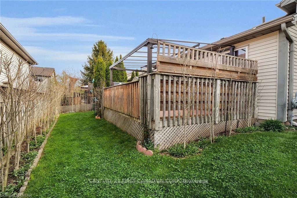 Photo 34 of Unit 44, 335 Lighthouse Road, London, South U — HOMEH
