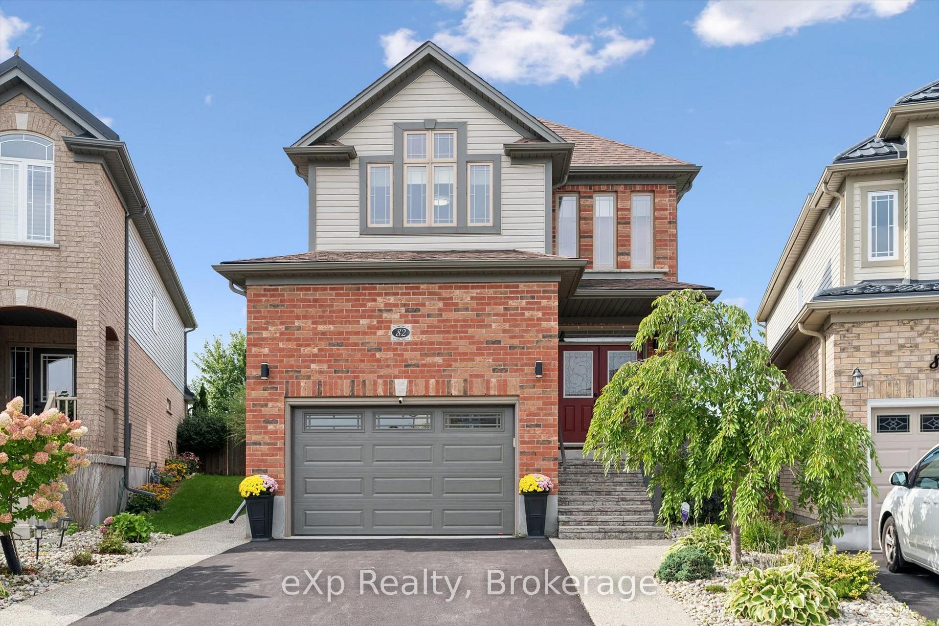 Photo 1 of 82 Drone Crescent, Guelph, Willow West/Sugarbush/West Acres — HOMEH