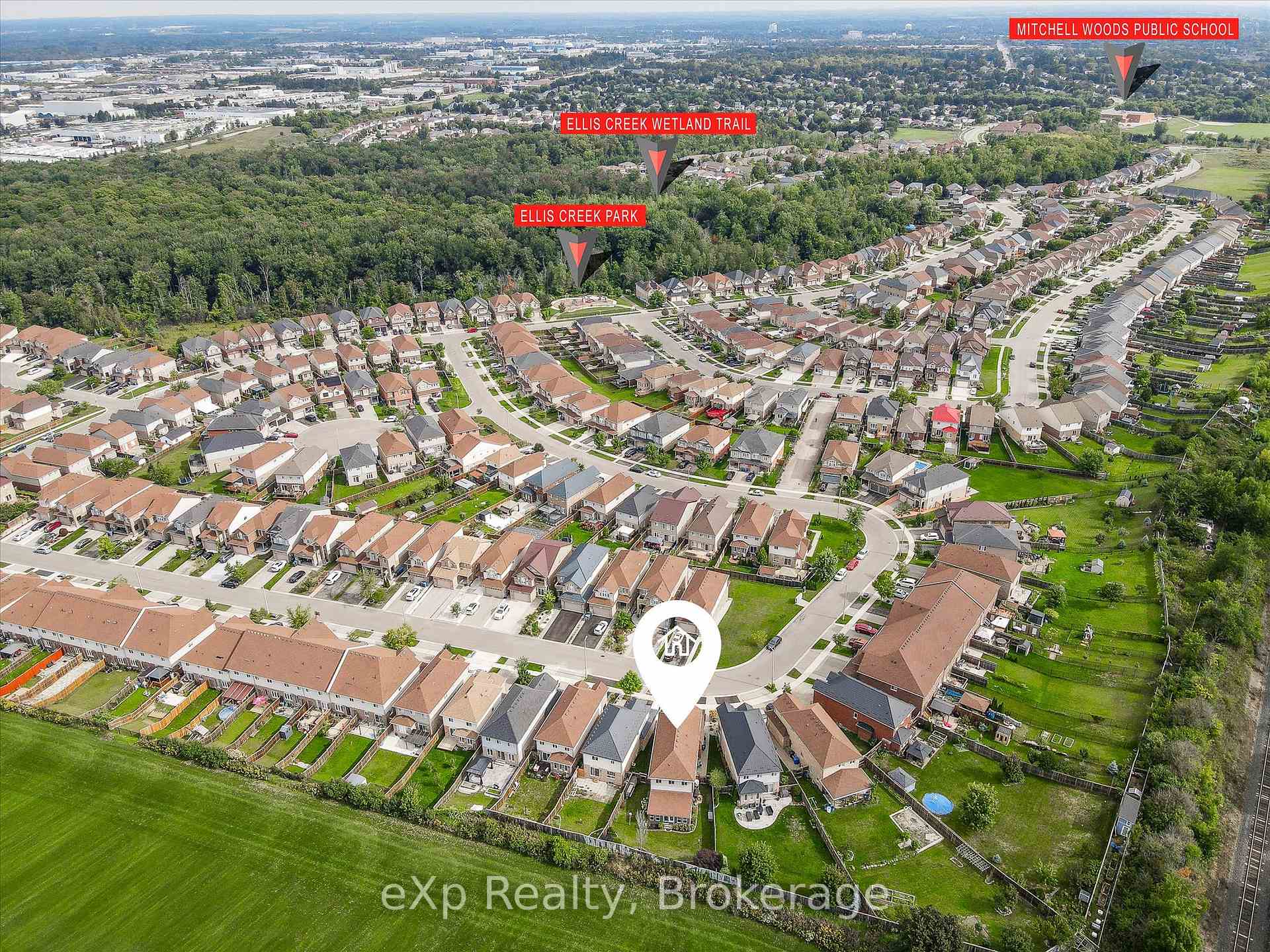 Photo 3 of 82 Drone Crescent, Guelph, Willow West/Sugarbush/West Acres — HOMEH