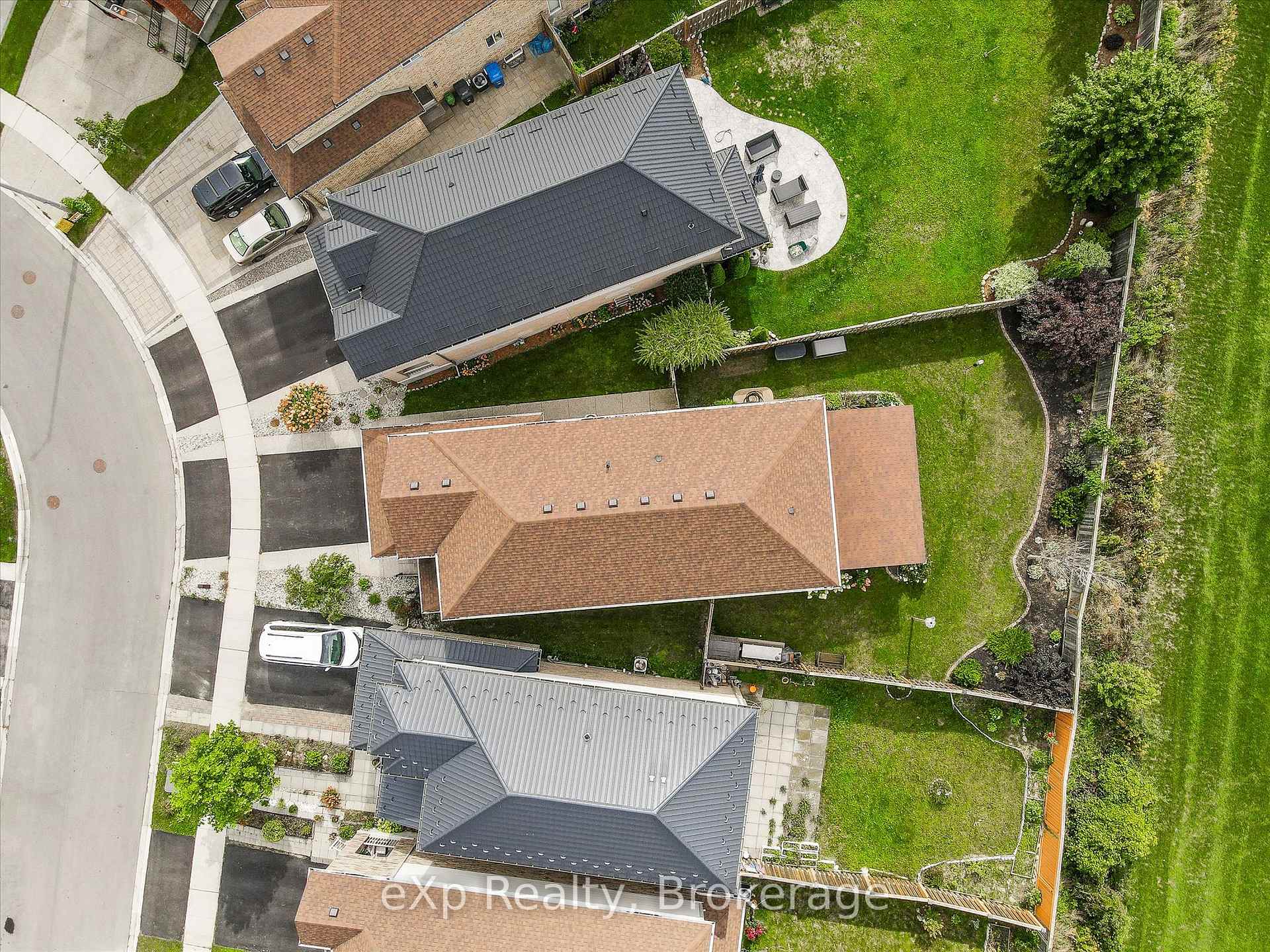Photo 39 of 82 Drone Crescent, Guelph, Willow West/Sugarbush/West Acres — HOMEH