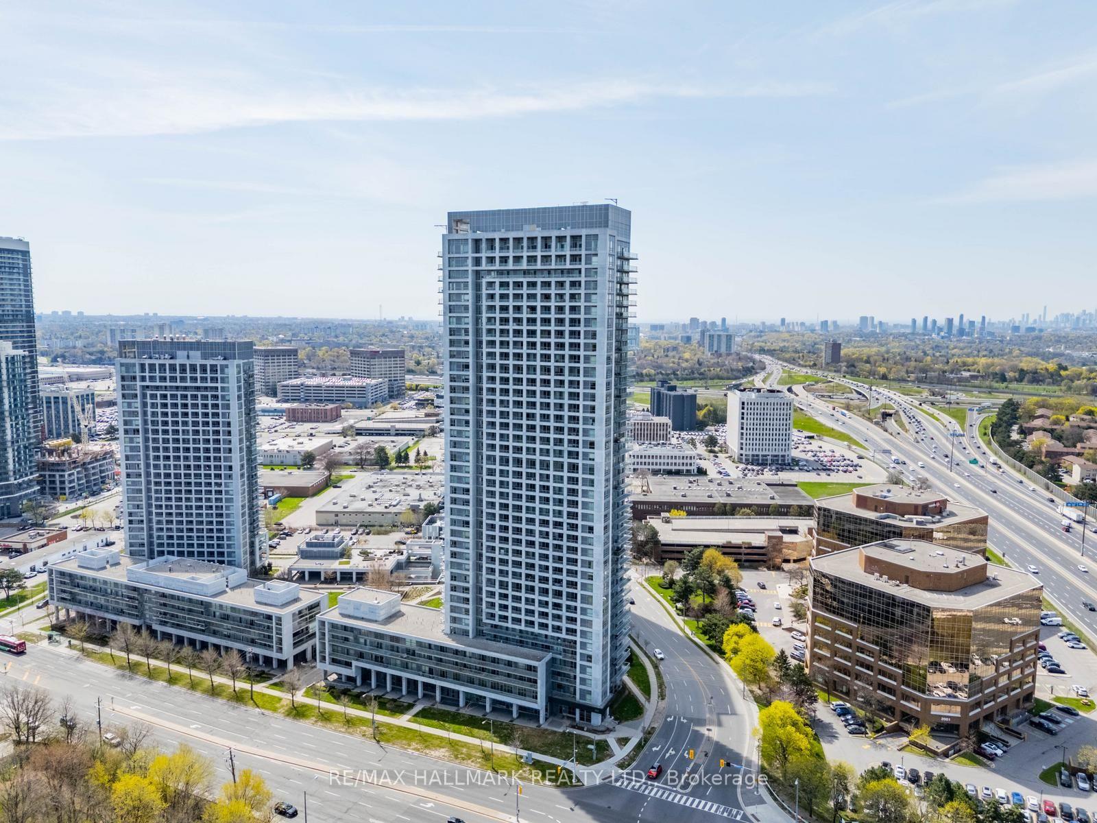 Photo 19 of Unit 407, 2015 Sheppard Avenue E, North York, Henry Farm — HOMEH