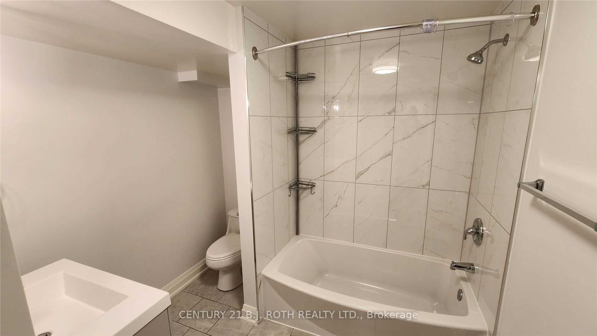 Photo 10 of Unit Lower, 300 Cundles Road W, Barrie, Northwest — HOMEH