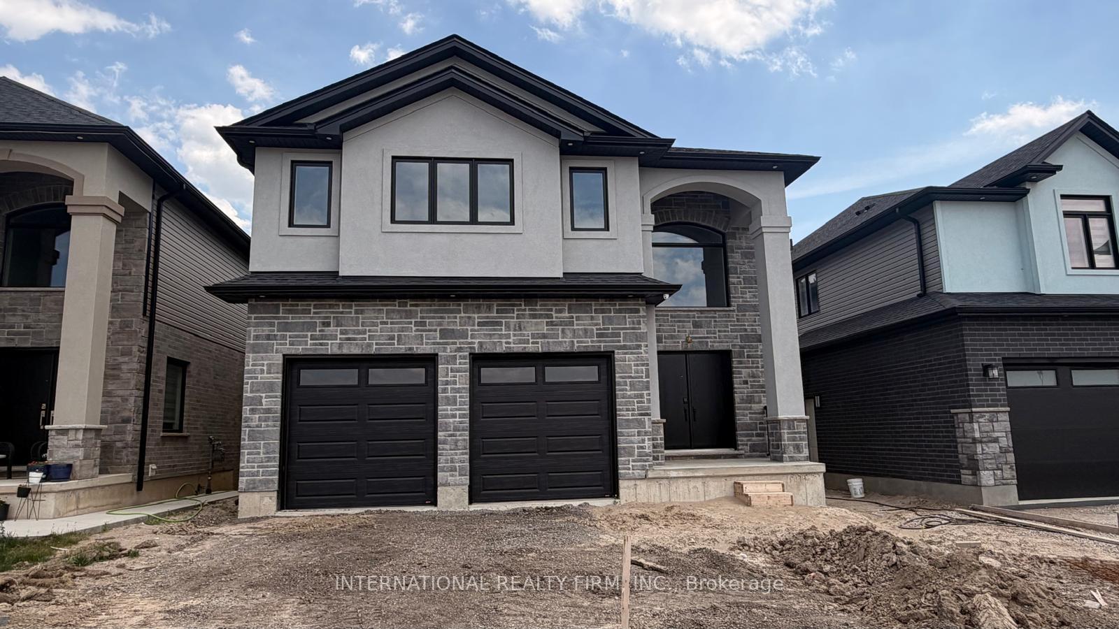Photo 1 of Unit Basement, 891 Darnley Boulevard, London, South U — HOMEH