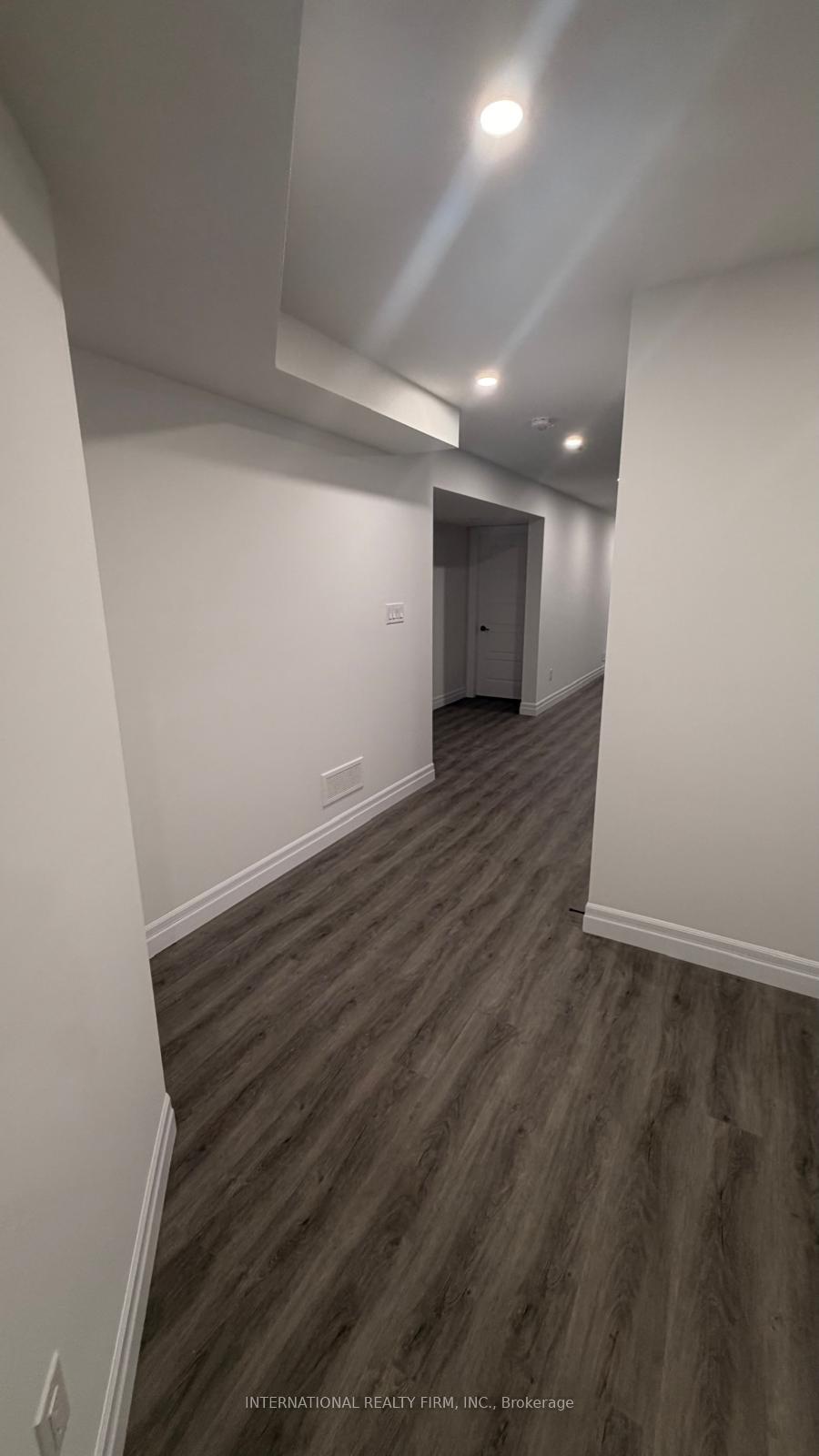 Photo 2 of Unit Basement, 891 Darnley Boulevard, London, South U — HOMEH