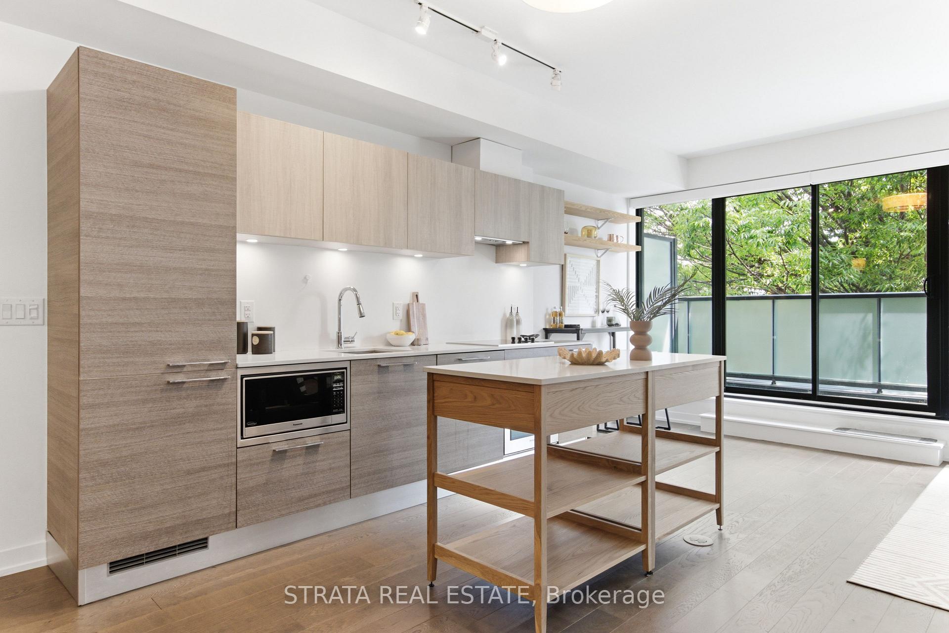 Photo 8 of Unit 302, 530 Indian Grove, Toronto, Junction Area — HOMEH