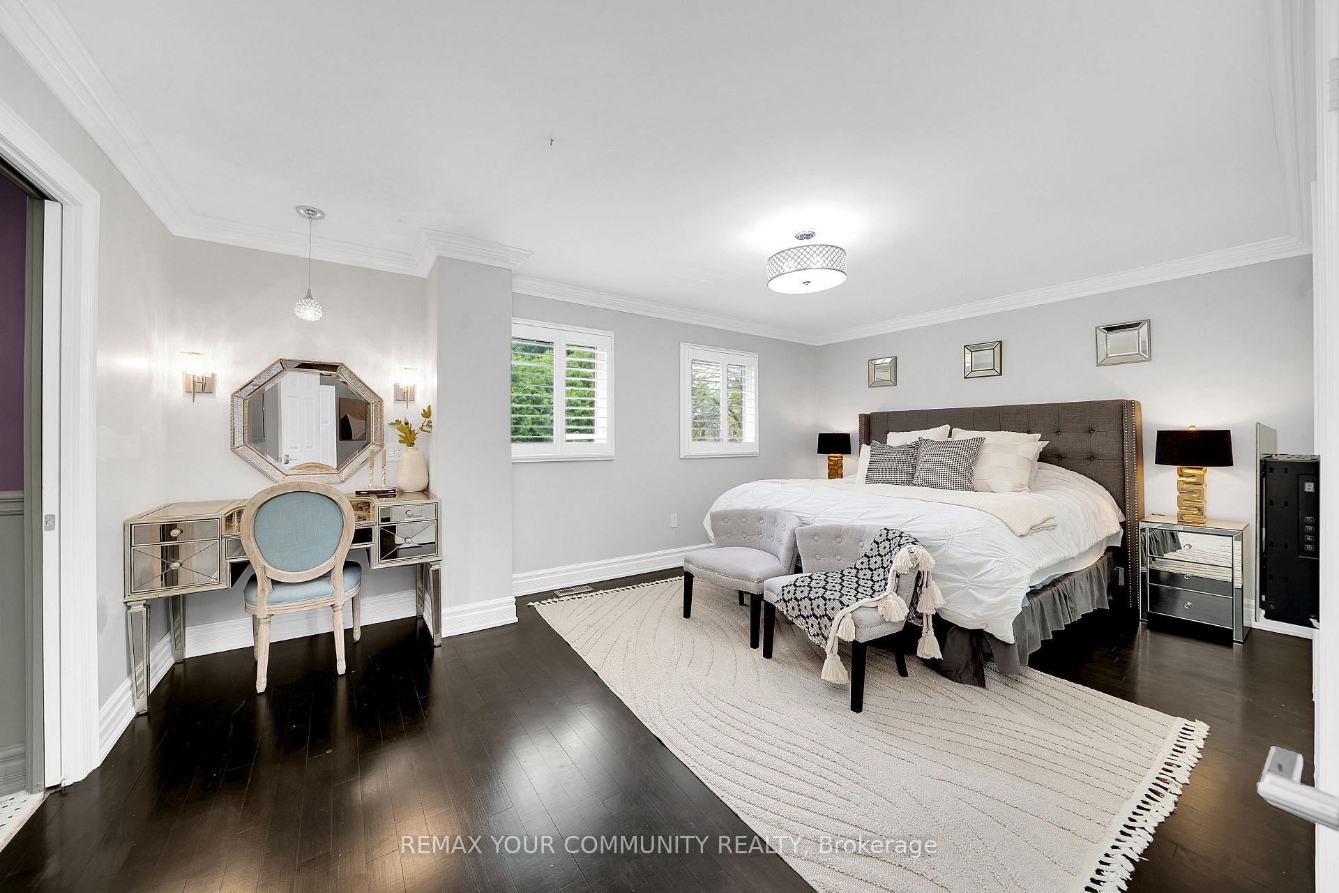 Photo 32 of 68 Autumn Way, Aurora, Aurora Heights — HOMEH