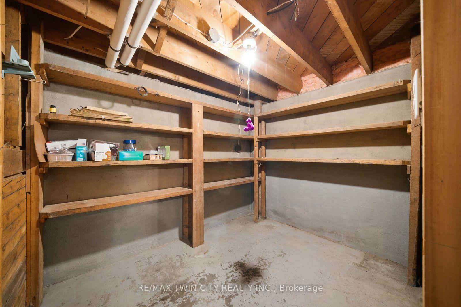 Photo 27 of 86 Forest Avenue, Port Colborne, Sugarloaf — HOMEH