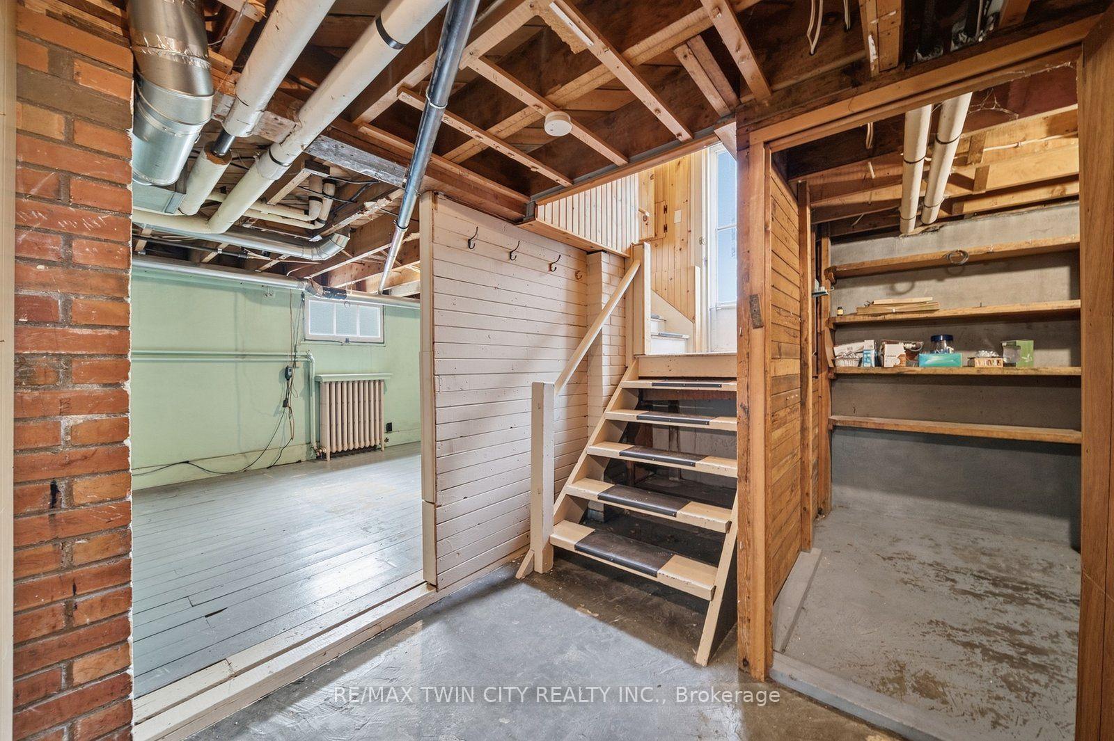 Photo 28 of 86 Forest Avenue, Port Colborne, Sugarloaf — HOMEH