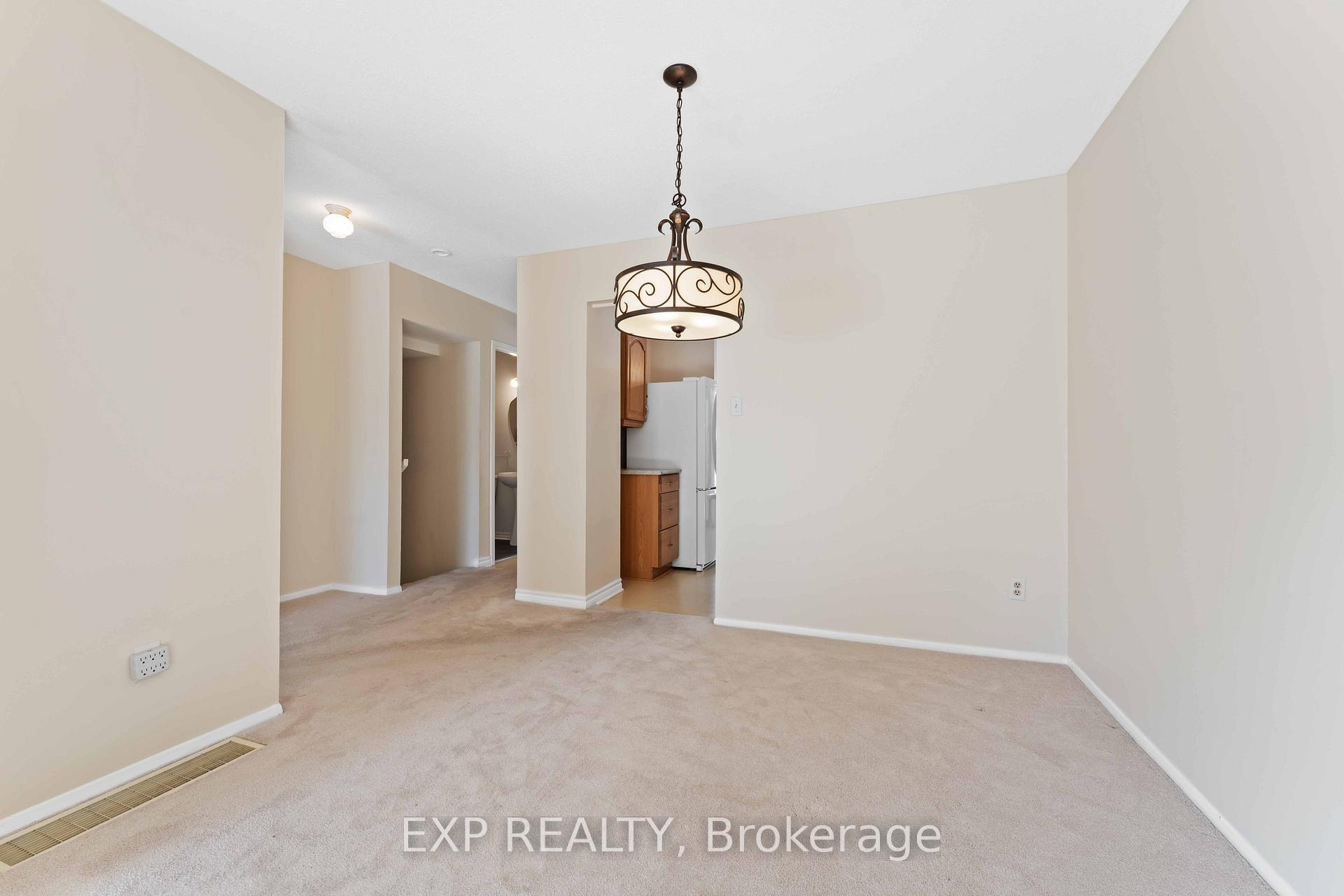 Photo 7 of Unit 38, 820 Cahill Drive W, Ottawa, Hunt Club — HOMEH