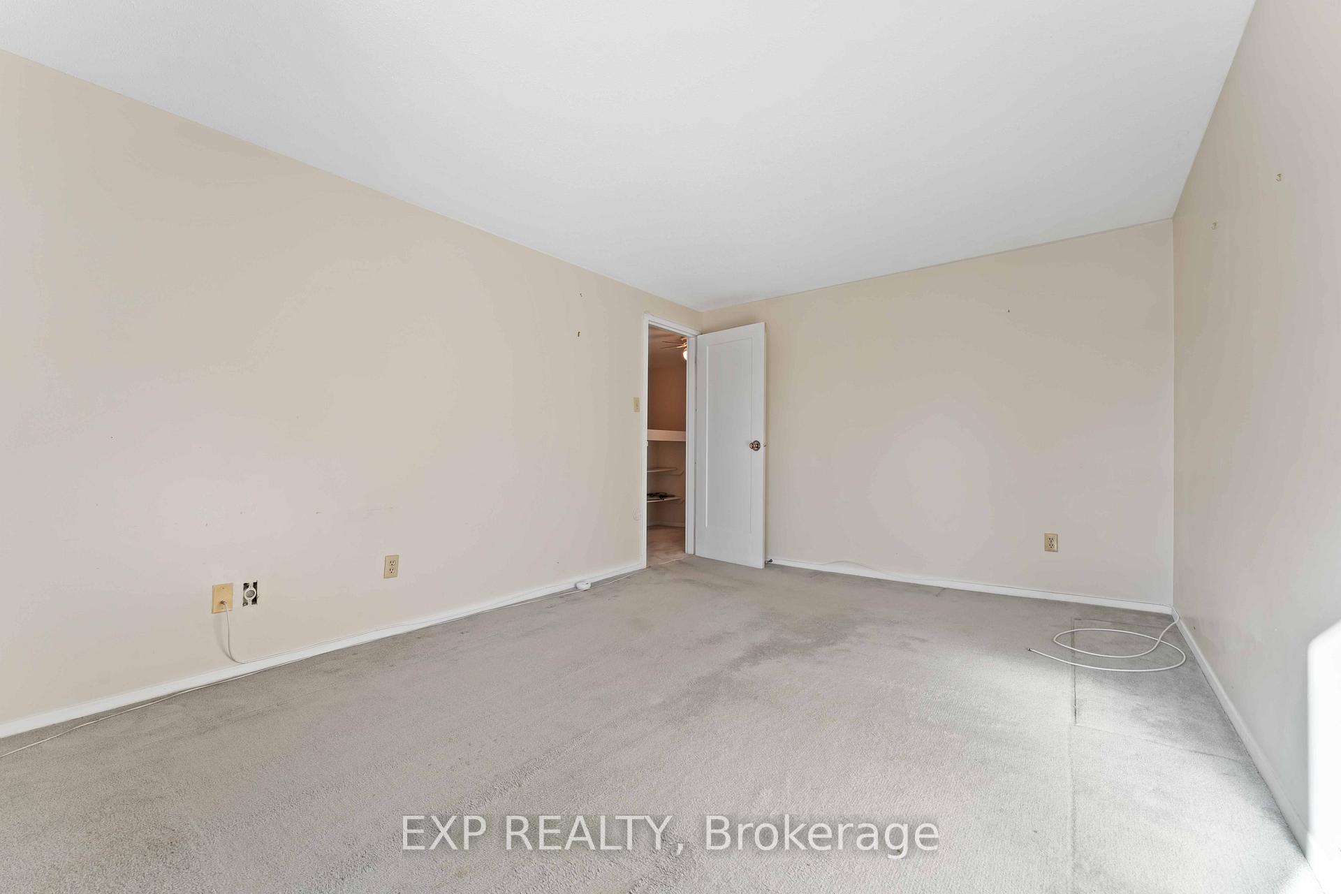 Photo 21 of Unit 38, 820 Cahill Drive W, Ottawa, Hunt Club — HOMEH