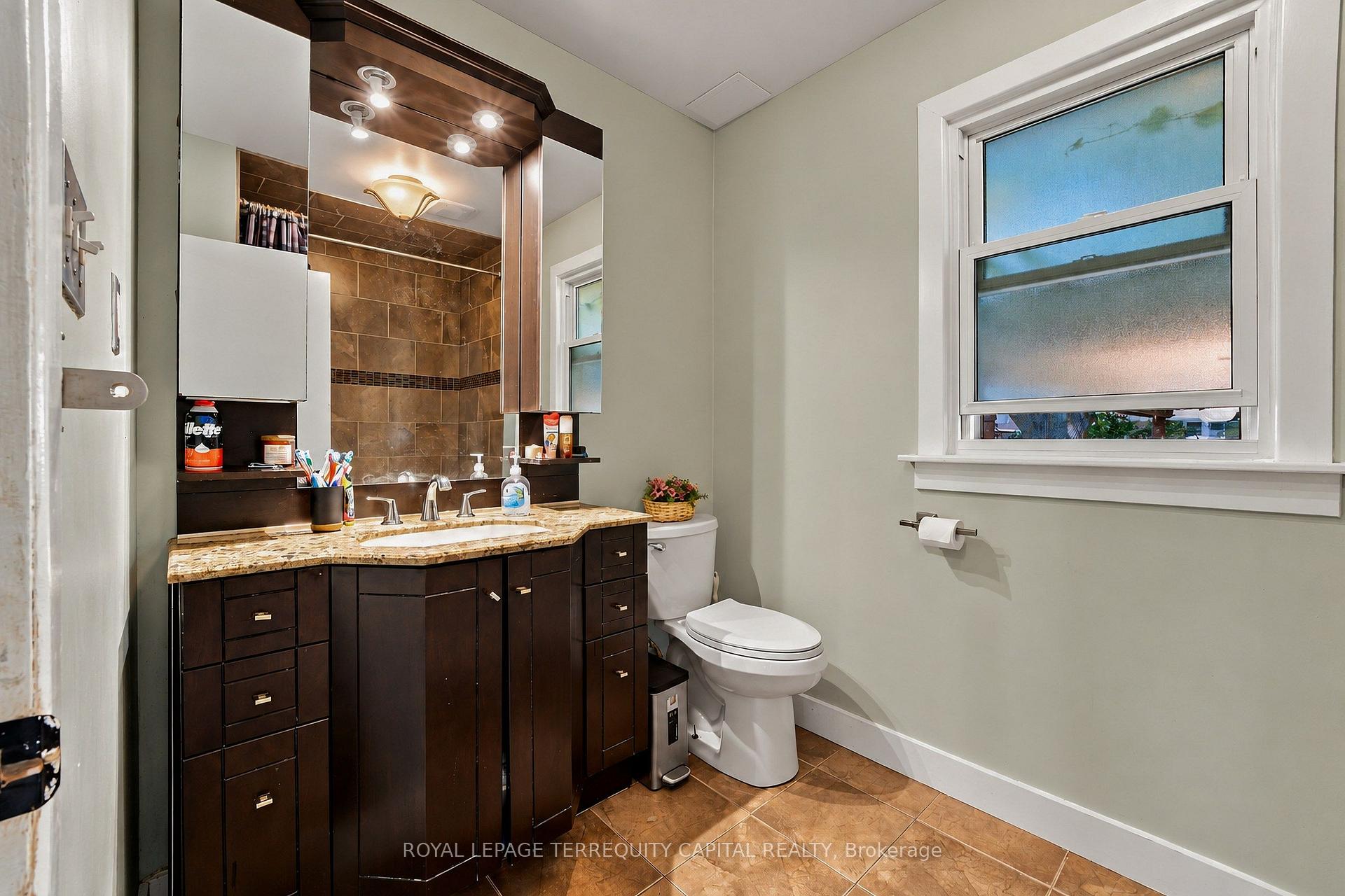 Photo 18 of 359 Linwell Road, St. Catharines, Vine/Linwell — HOMEH