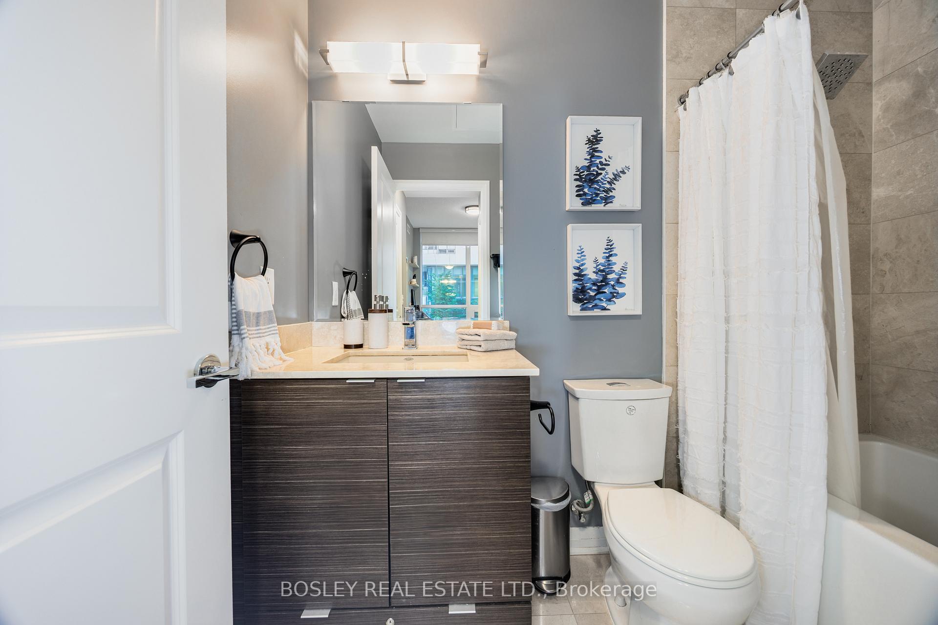 Photo 14 of Unit 215, 60 Annie Craig Drive, Etobicoke, Mimico — HOMEH