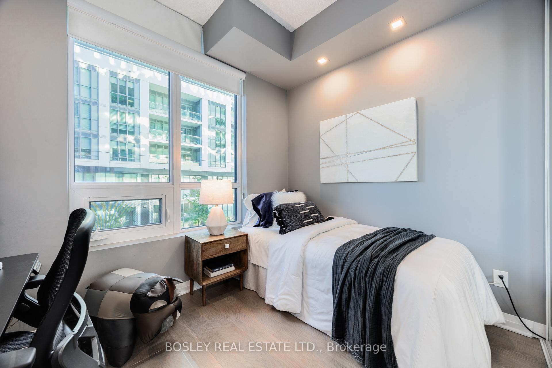 Photo 15 of Unit 215, 60 Annie Craig Drive, Etobicoke, Mimico — HOMEH