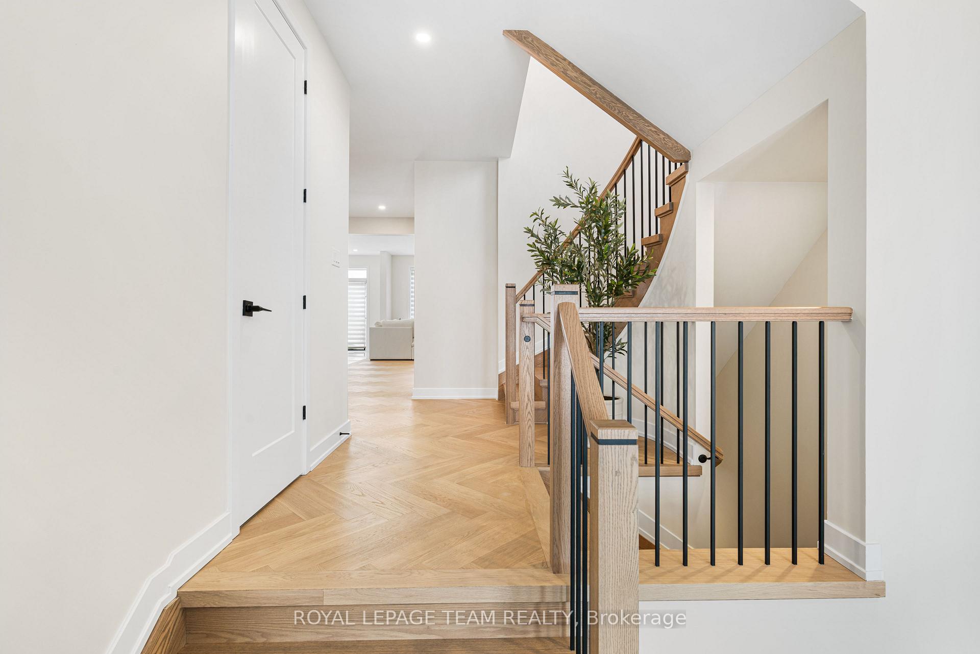 Photo 7 of 649 Bridgeport Avenue, Ottawa, Mahogany Community — HOMEH