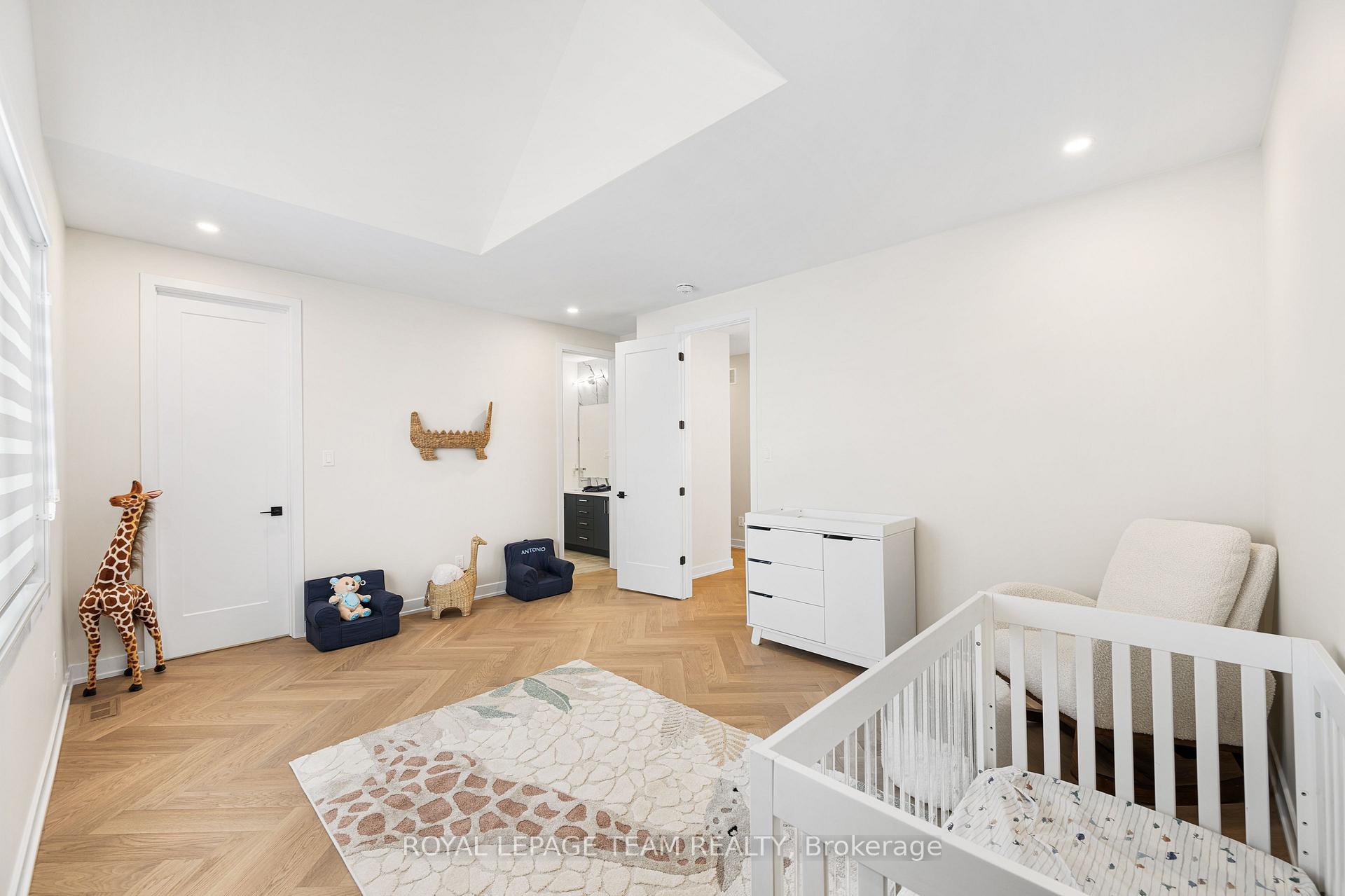 Photo 39 of 649 Bridgeport Avenue, Ottawa, Mahogany Community — HOMEH