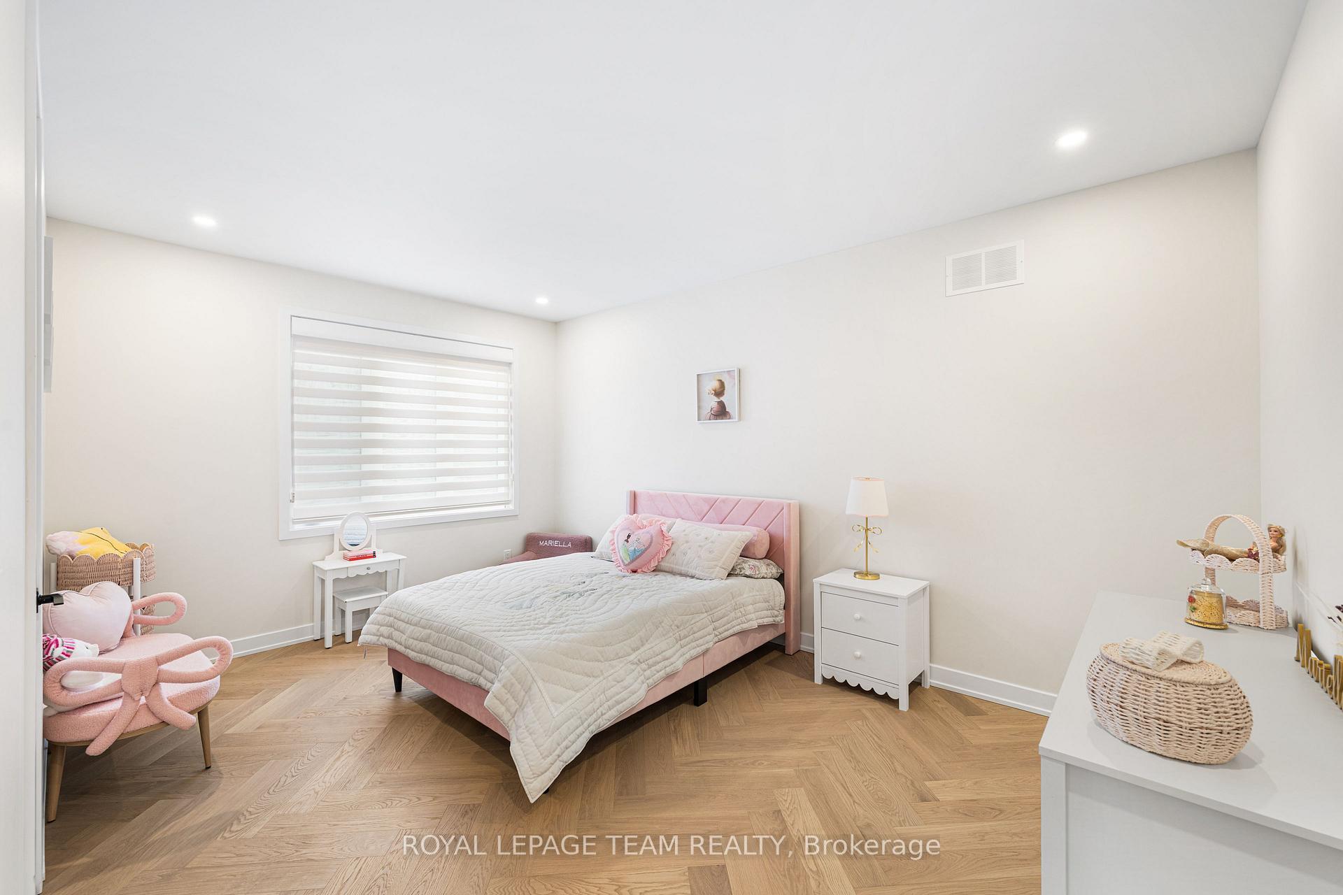 Photo 43 of 649 Bridgeport Avenue, Ottawa, Mahogany Community — HOMEH