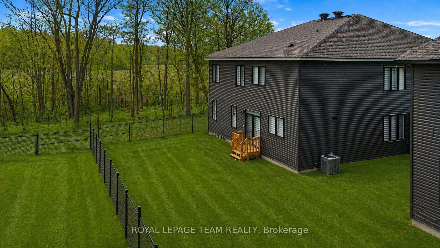 Photo 50 of 649 Bridgeport Avenue, Ottawa, Mahogany Community — HOMEH