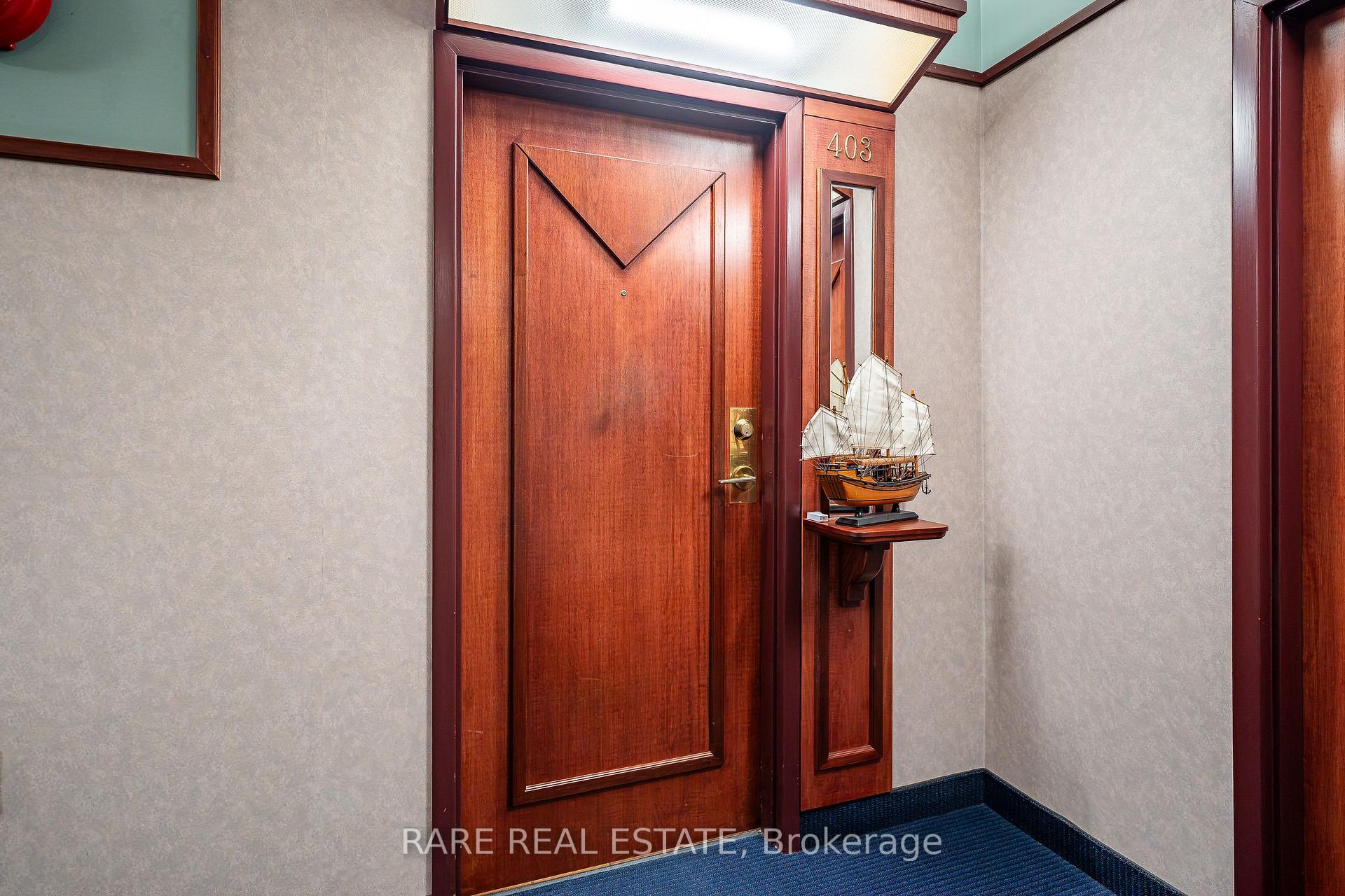 Photo 5 of Unit 403, 405 Erb Street W, Waterloo, Maple Hills — HOMEH