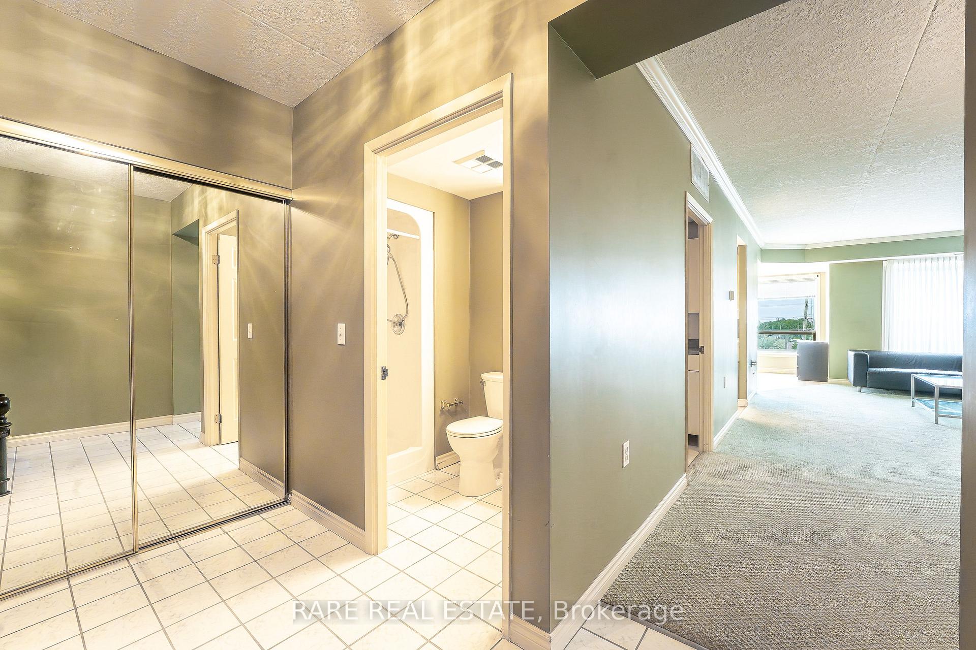 Photo 7 of Unit 403, 405 Erb Street W, Waterloo, Maple Hills — HOMEH