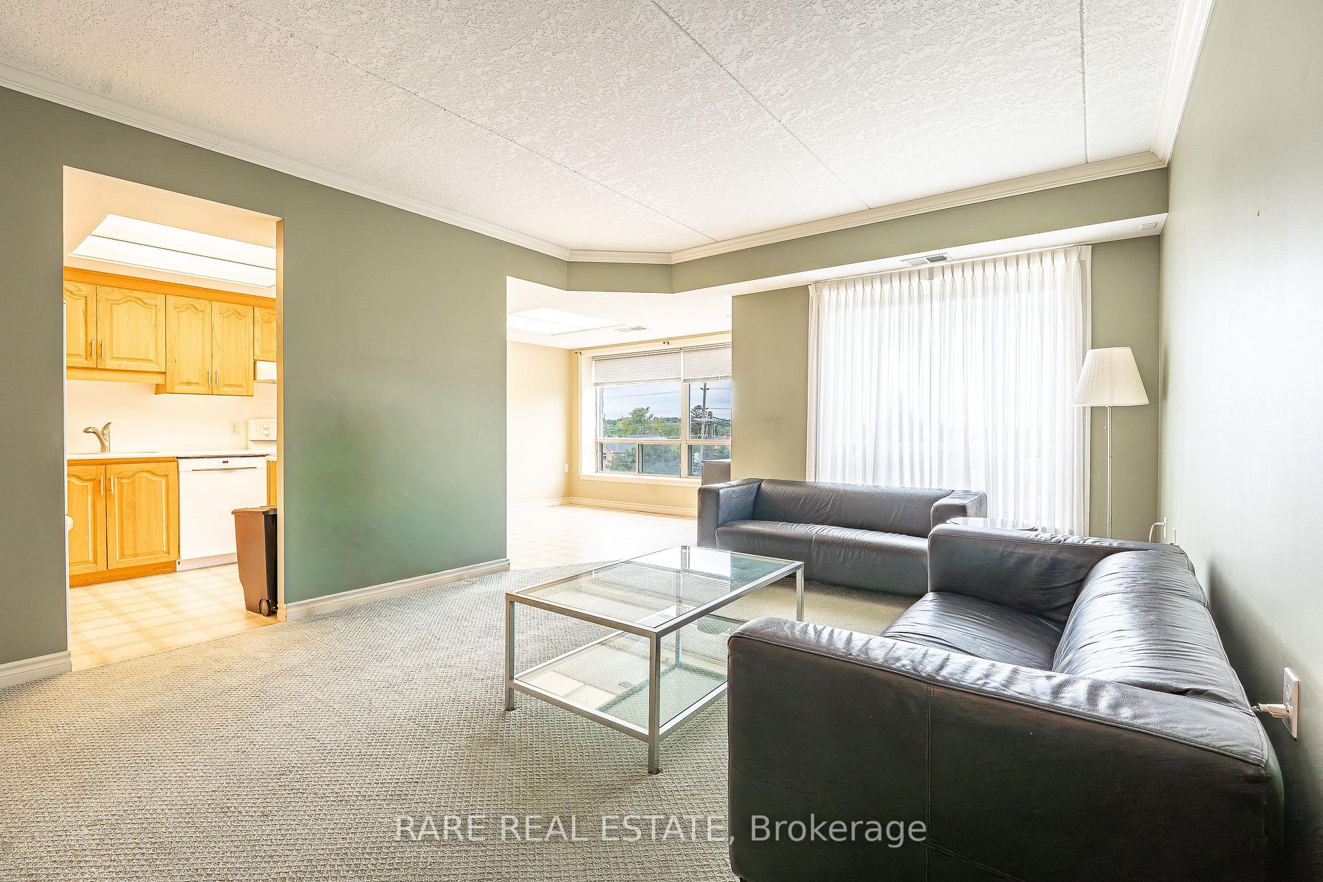 Photo 9 of Unit 403, 405 Erb Street W, Waterloo, Maple Hills — HOMEH