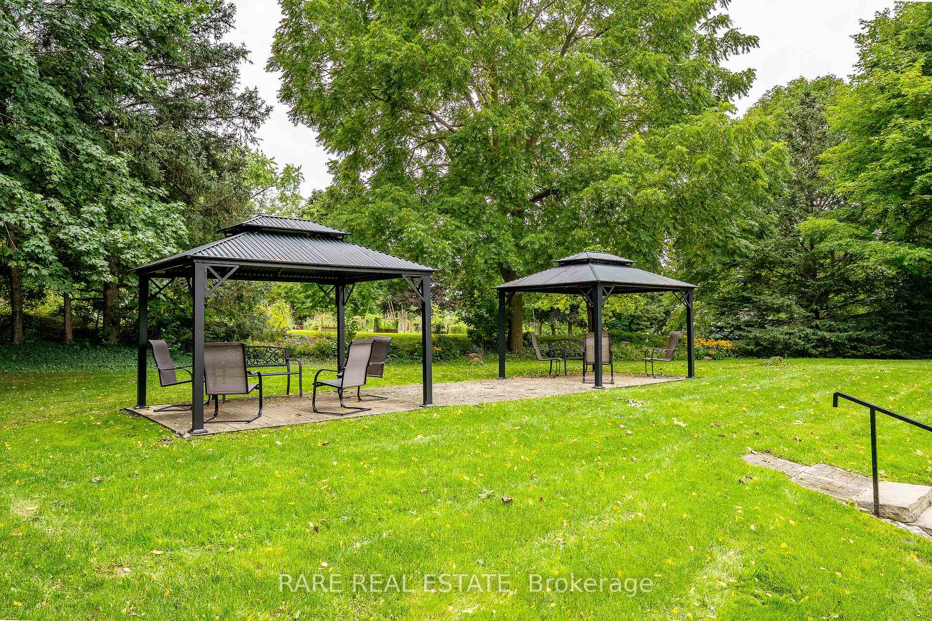 Photo 26 of Unit 403, 405 Erb Street W, Waterloo, Maple Hills — HOMEH