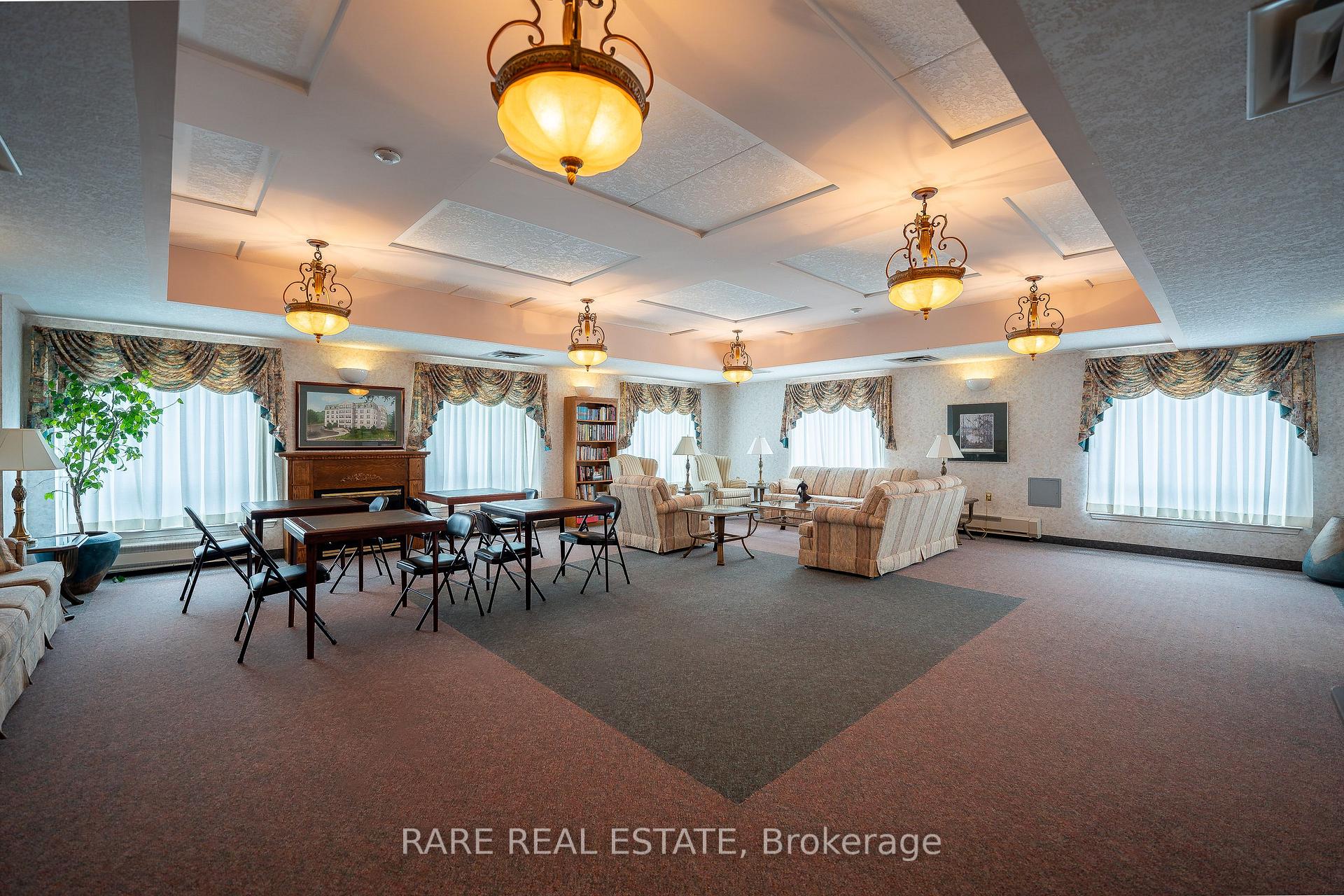 Photo 27 of Unit 403, 405 Erb Street W, Waterloo, Maple Hills — HOMEH