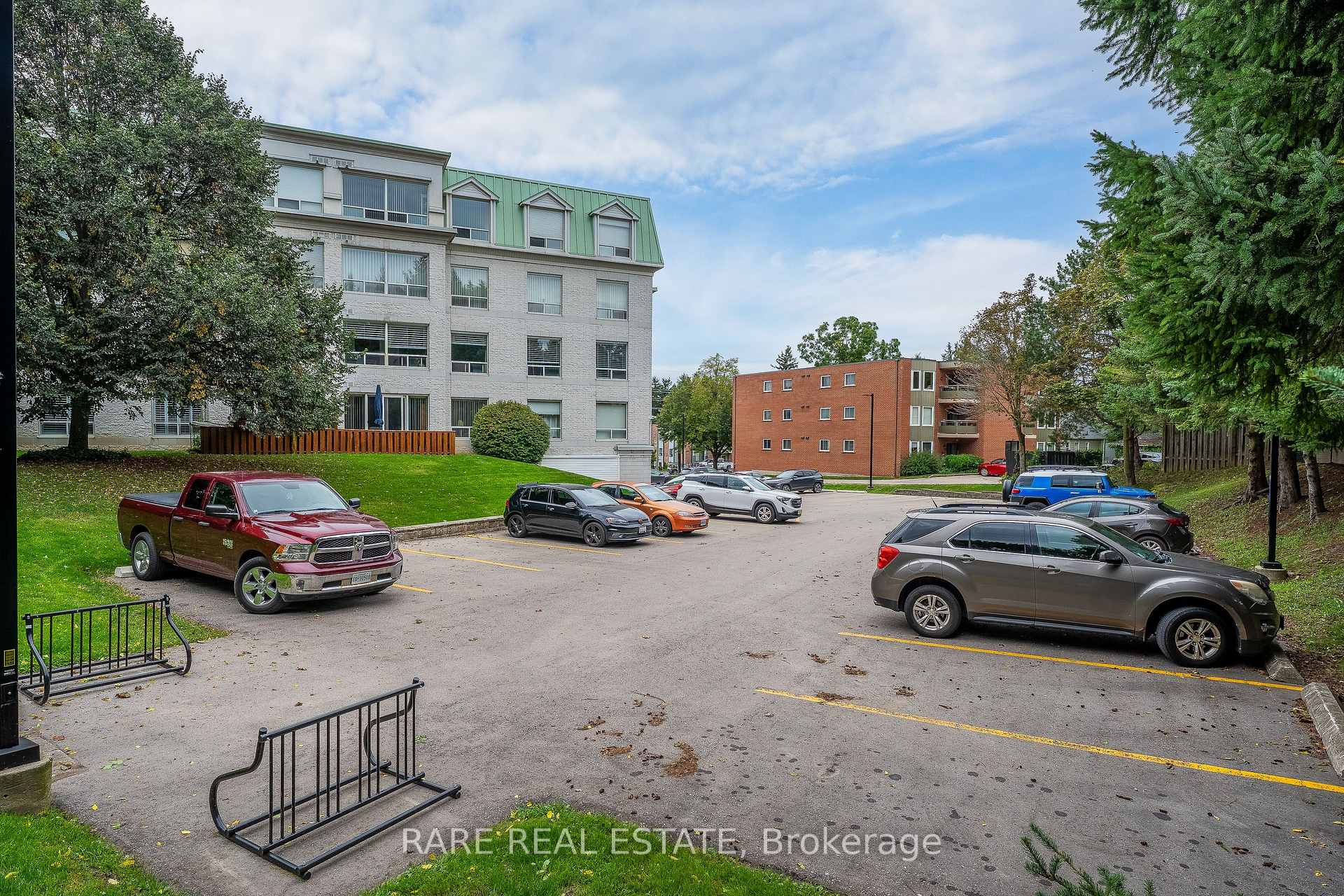 Photo 30 of Unit 403, 405 Erb Street W, Waterloo, Maple Hills — HOMEH