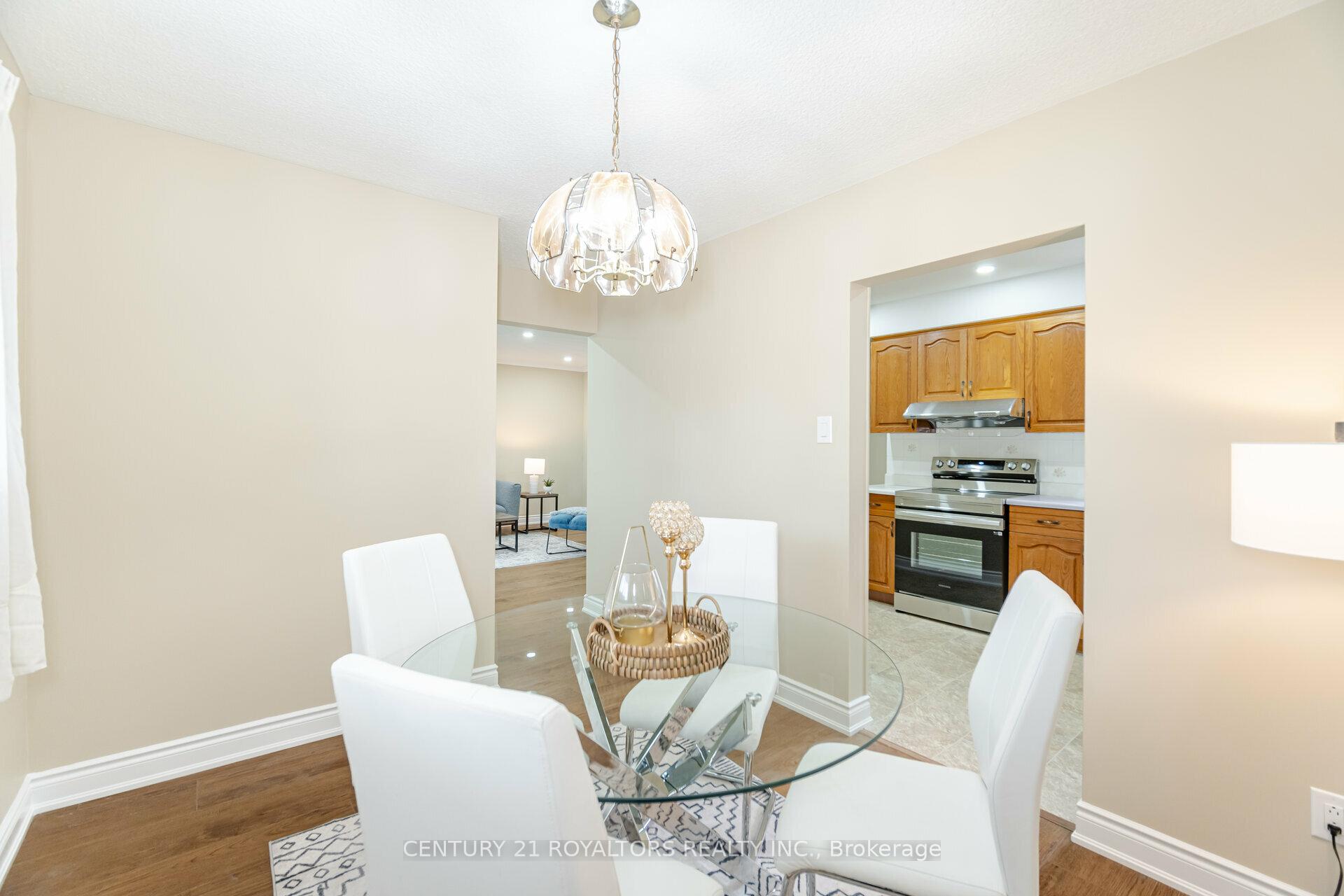 Photo 12 of 21 Jersey Avenue, Brampton, Bram East — HOMEH